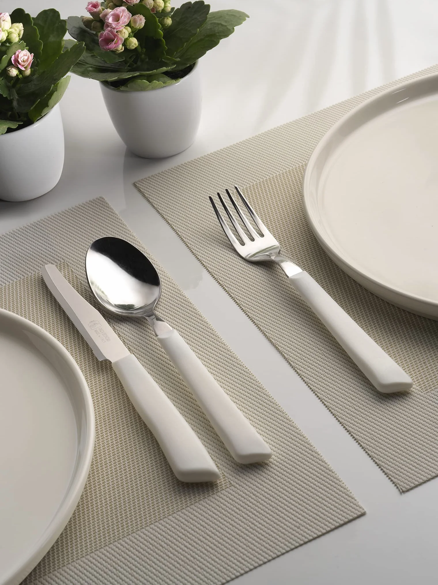 ZESTAW 6 COLTELLI DA TAVOLA BONOMI MADE IN ITALY COL. BIANCO E LAMA Stal nierdzewna