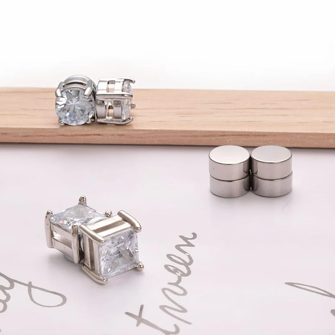 3 pary magnetycznych kolczyków ze stali nierdzewnej dla mężczyzn i kobiet unisex bez przekłuwania fałszywych magnesów zestaw kolczyków, 6/8 mm, srebrny, M, Stal nierdzewna