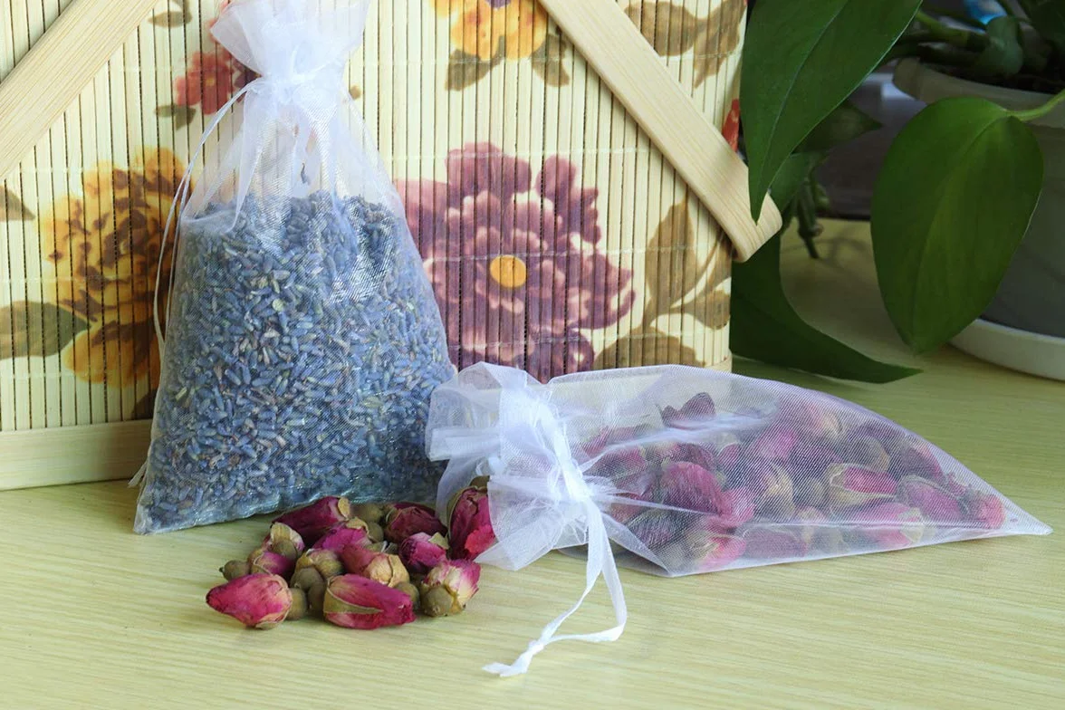 Leeyunbee 100 szt. Białe woreczki z organzy 10 x 15 cm woreczki z organzy, woreczki, na prezent, biżuteria, ślubne torebki na cukierki, na imprezę festiwalową i wesele, satynowy sznurek
