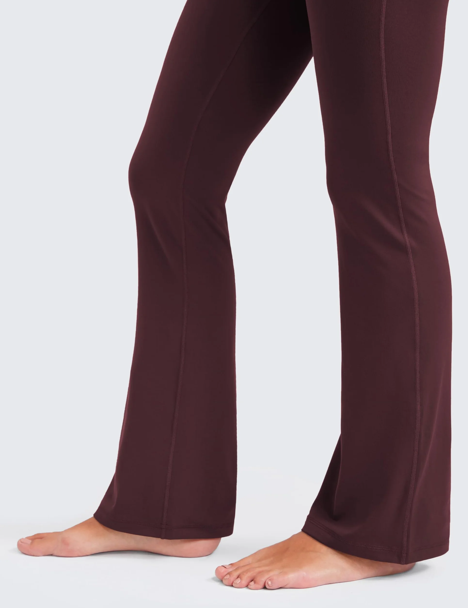 CRZ YOGA Damskie spodnie Butterluxe z wysokim stanem i rozszerzanymi nogawkami do jogi Bootcut z szeroką nogawką i kieszenią Lounge - 77.5cm