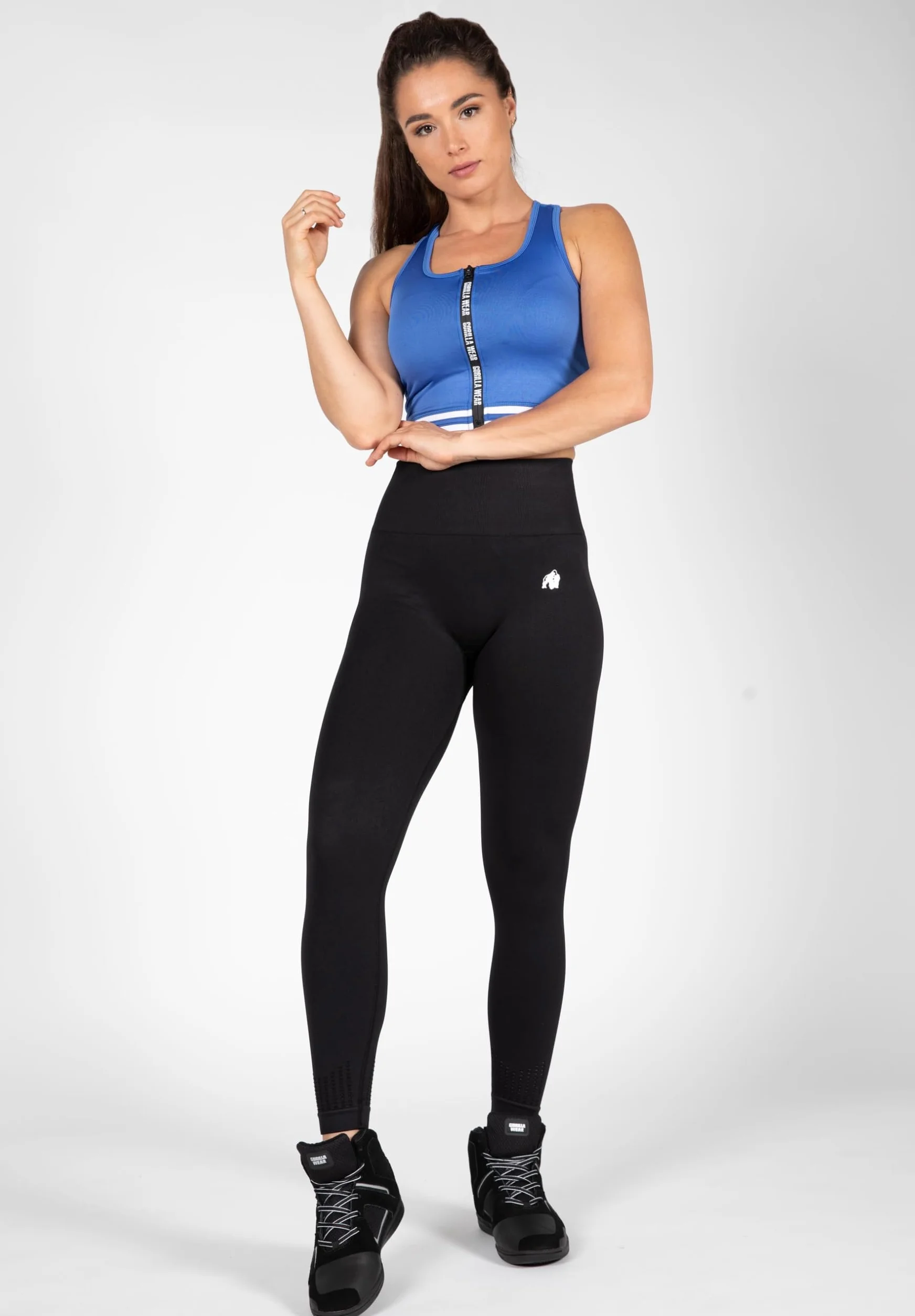 Gorilla Wear - Mesa Zip Front Crop Top – czarny – kulturystyka, sport, na co dzień, czas wolny, z nadrukiem logo, lekki i wygodny dla optymalnego ruchu, wykonany z poliestru i spandexu