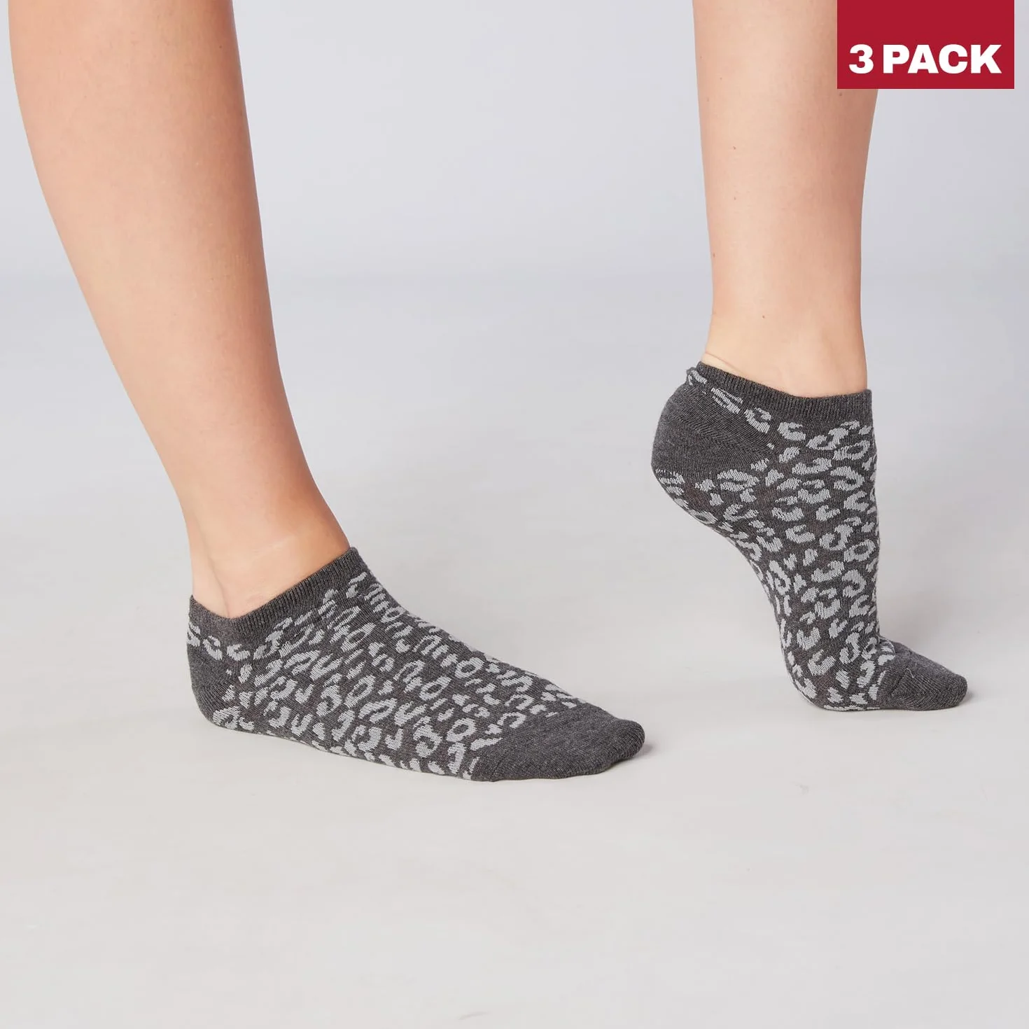 DKNY damskie skarpety do kostki, designerskie bawełniane skarpety, rozmiar 4-7 wielopak z nadrukiem panterki czarny/szary/antracyt