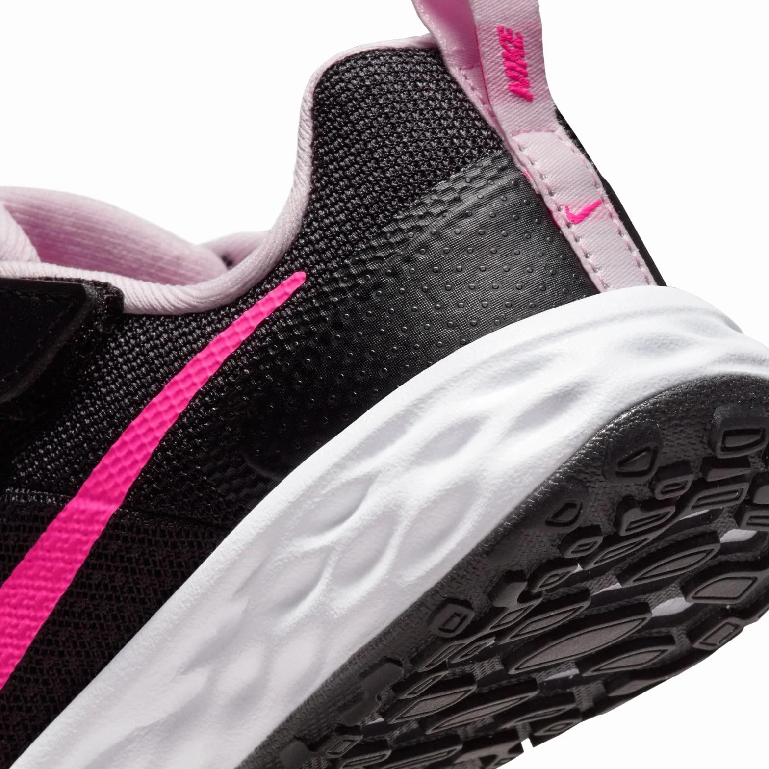 Nike Uniseks - dzieci Revolution 6Buty Sportowe