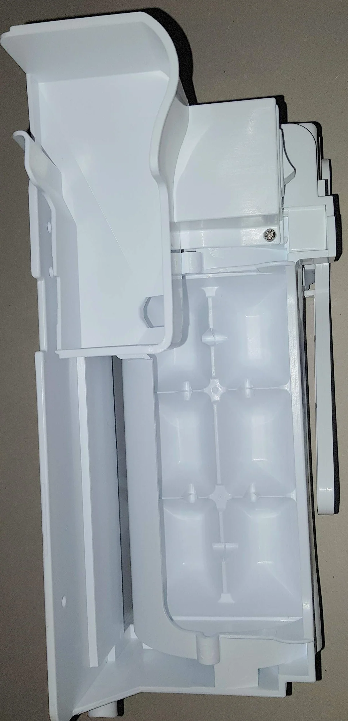LG AEQ32178402 Icemaker Assembly Kit maszyna do lodu