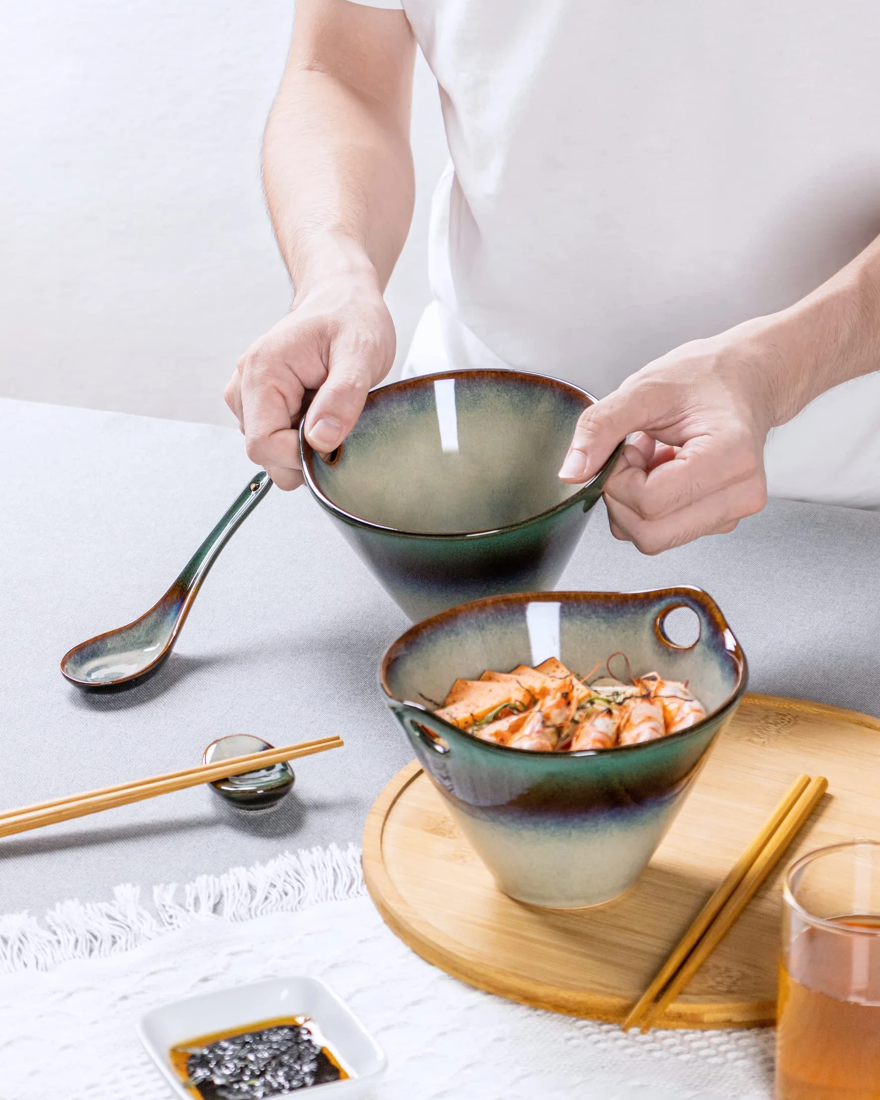 HENXFEN LEAD Porcelanowe miski do Ramen, zestaw 2 sztuki po 600 ml, japońskie ceramiczne miski do zupy z pałeczkami i łyżką do zupy, sałatki, makaronu, płatków zbożowych i makaronu - zielone