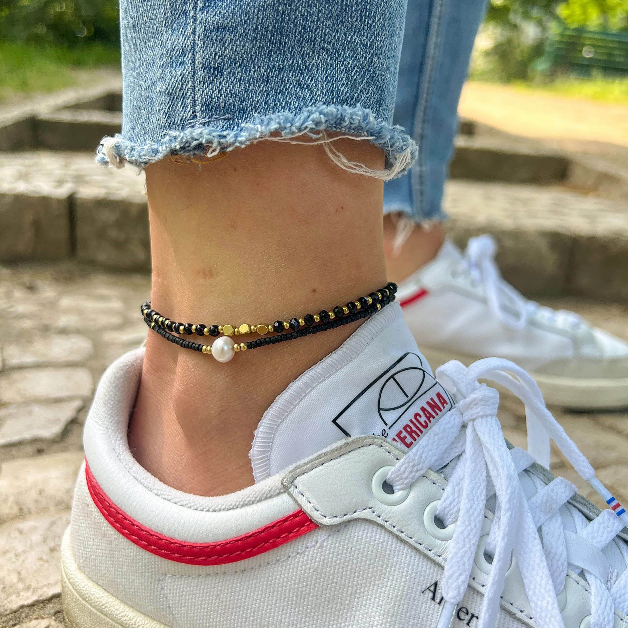 Made by Nami Bransoletka na Nogę Damska Wodoodporna Boho Czarna Złota Handmade Perły