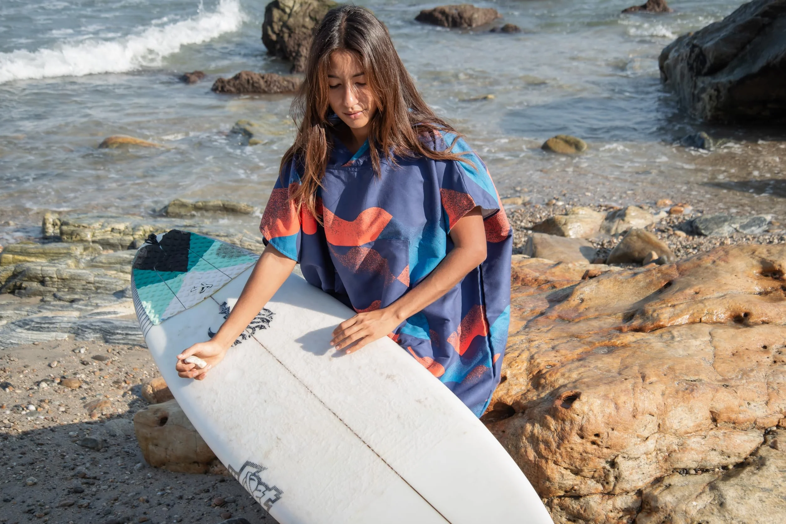 PackTowl Ponczo Riso Wave do przewijania, S/M
