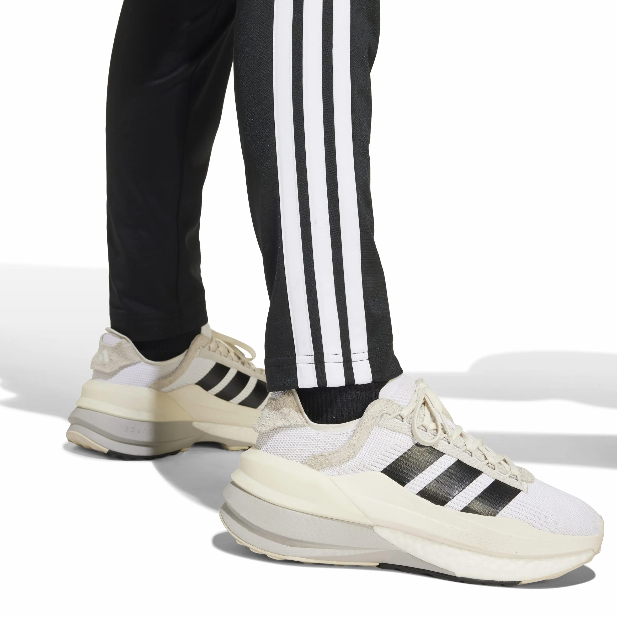 adidas Uniseks - dzieci Seasonal Essentials Tiberio 3 Stripes Tricot Track Suit, Black/White/Grey Two, 9-10 Years
