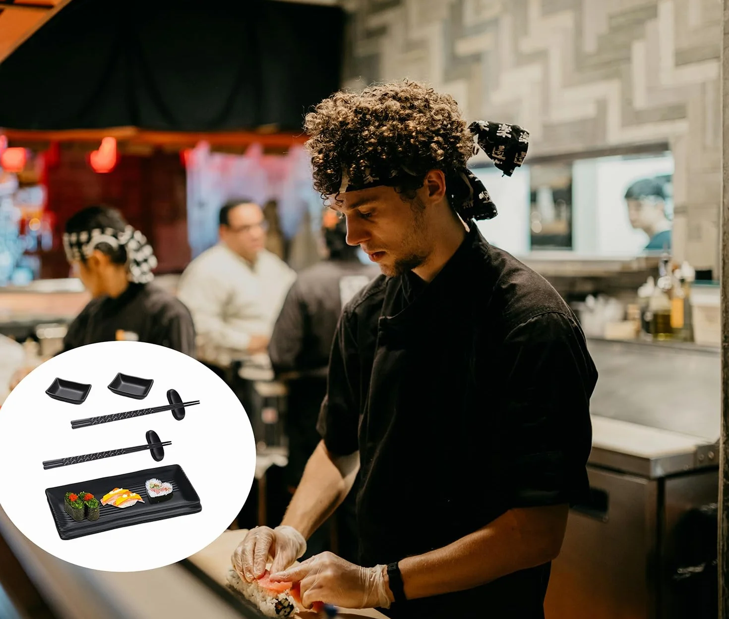 Zestaw do sushi z miseczkami do dipów, naczynia do sushi z pałeczkami, czarne talerze, miska z melaminy, zestaw talerzy z 2 parami pałeczek do jedzenia + 2 stojaki na pałeczki + 2 talerze + 2