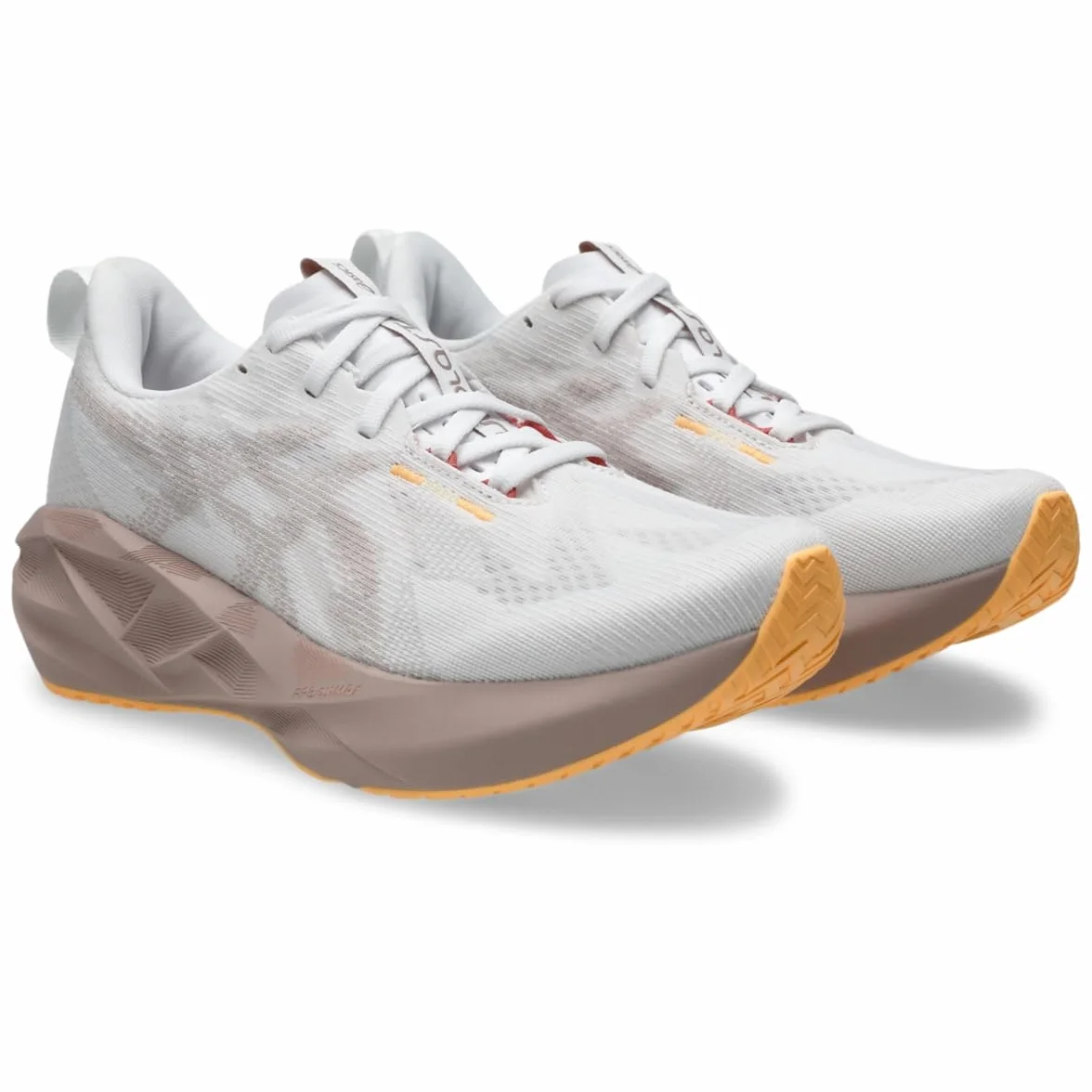 ASICS Kobiety Novablast 5Adidasy