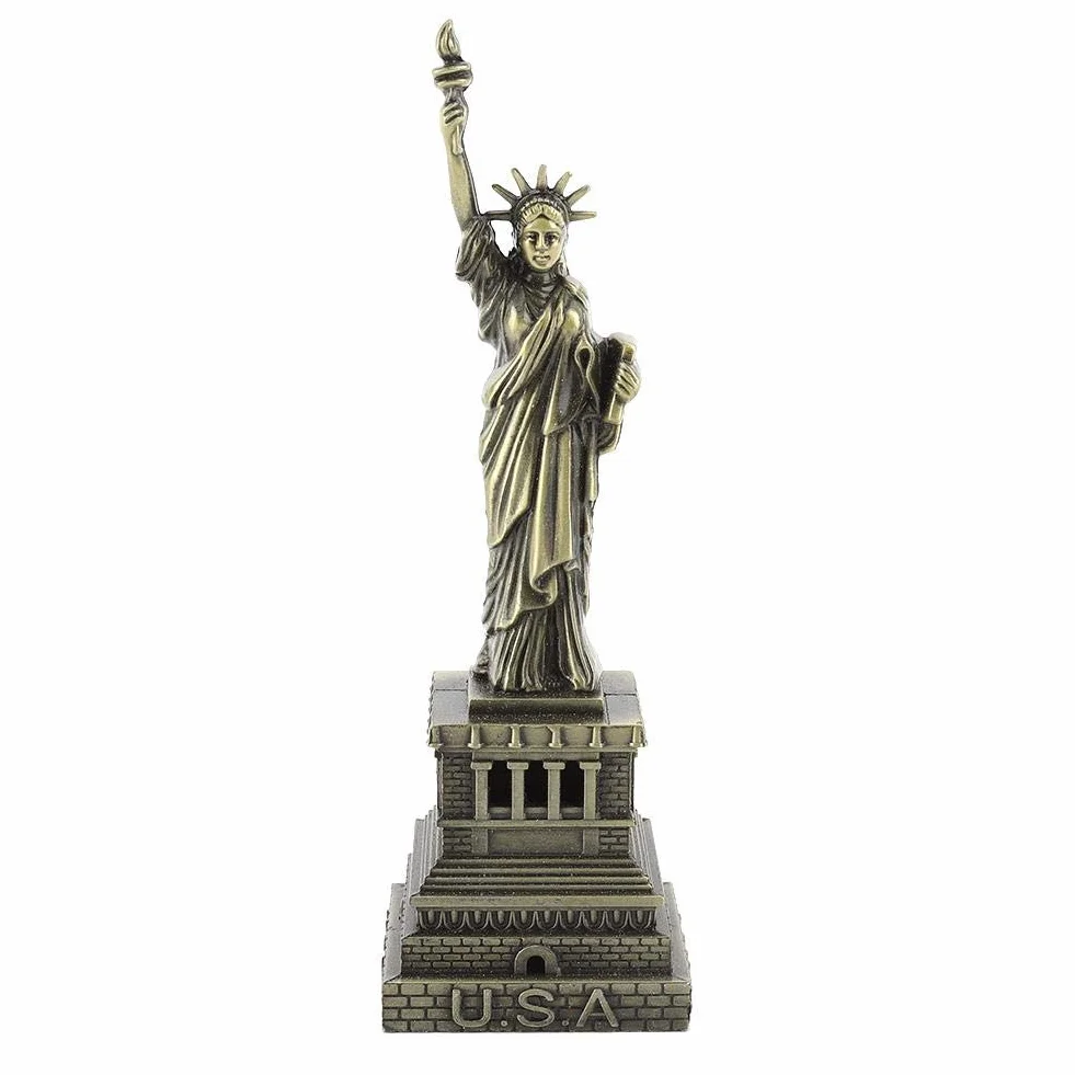 Metalowa Statua Wolności Dekoracyjna Miedź Figurka Nowego Jorku Pamiątka H: 15 cm