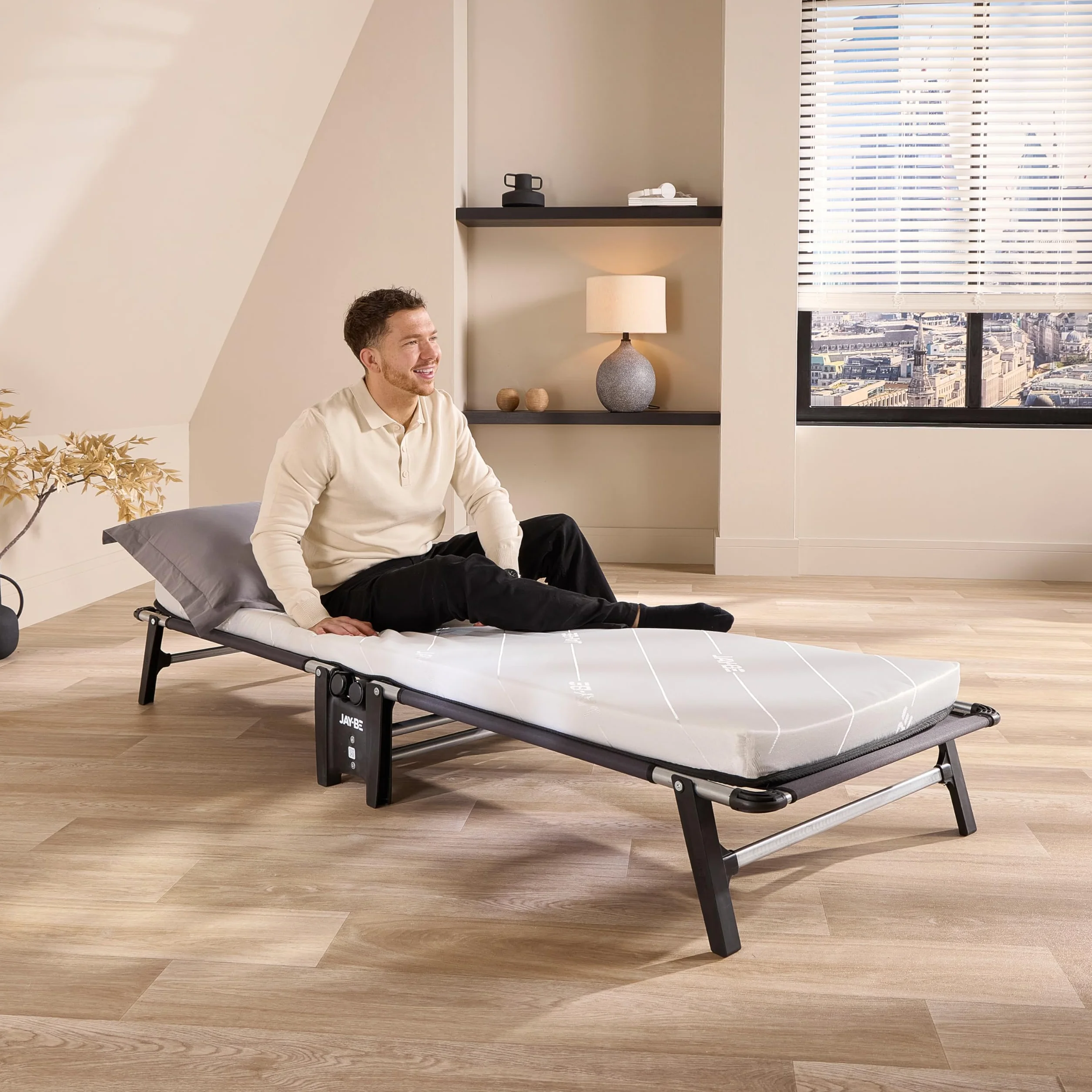 JAY-BE® HE70 Hideaway łóżko składane z materacem z włókna elektronicznego, pojedyncze