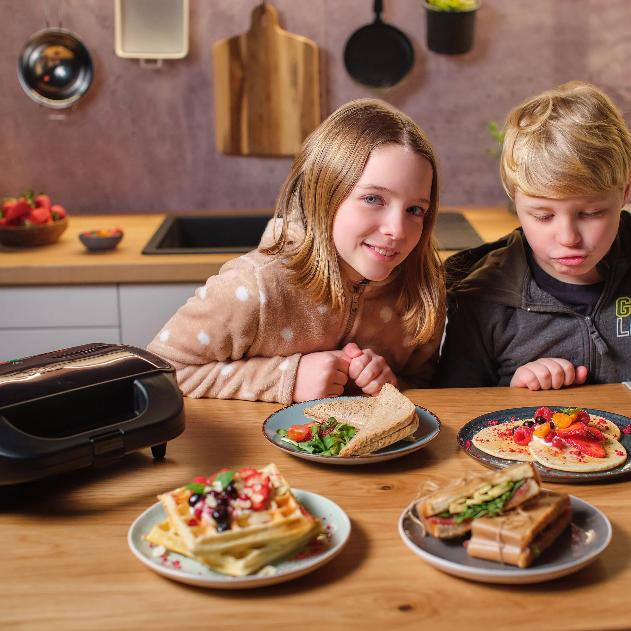 ETA Sorento Plus Maker do croque-monsieur 6 w 1 Grill waflowy 900 W