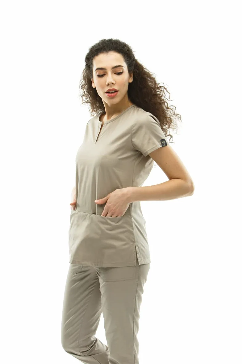 InWhite Damski kombinezon medyczny 1889, safari, XXL-3XL Große Größen