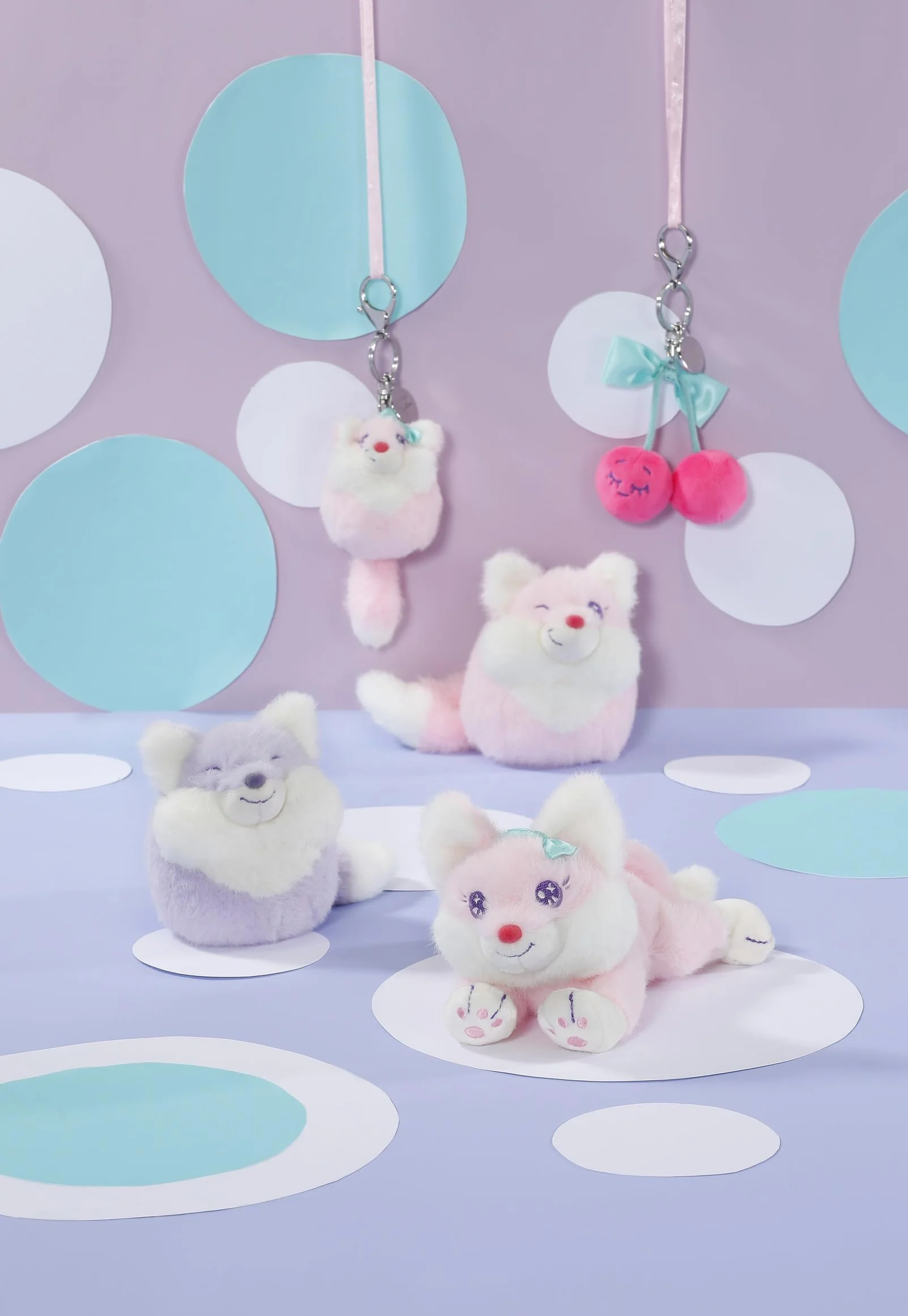 NICI 62833 wiśnie brelok, wszechstronna zawieszka z eleganckim grawerunkiem, idealny jako biżuteria do torebki lub kluczy, 7 cm, różowy