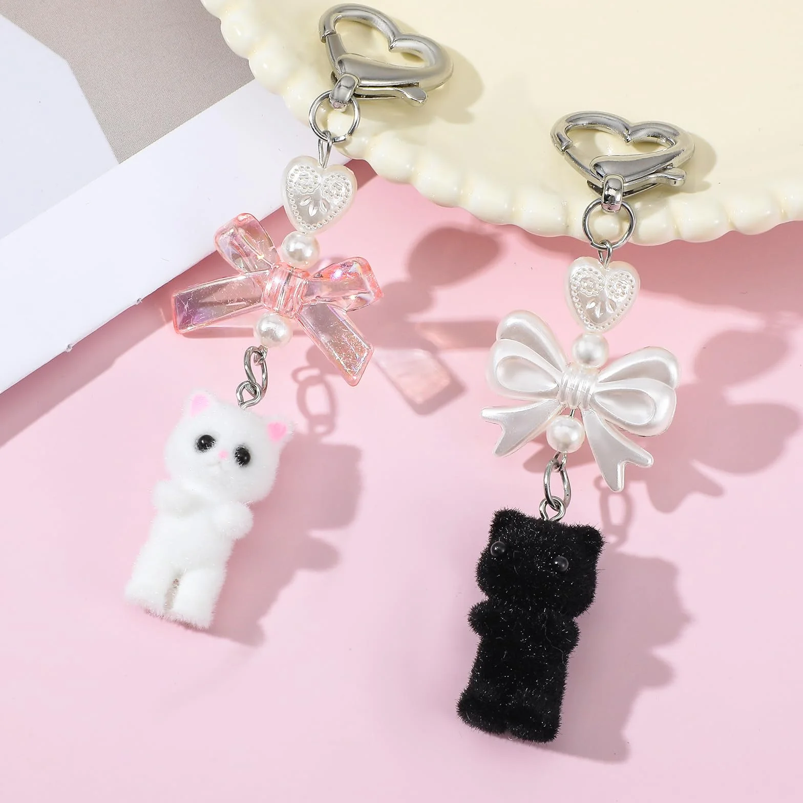 Mabor Uroczy kot brelok, puszysty kotek dekoracja prezenty miłośnicy kotów Y2K serce kokarda wisiorek kobiety dziewczyny kawaii torba charm akcesoria