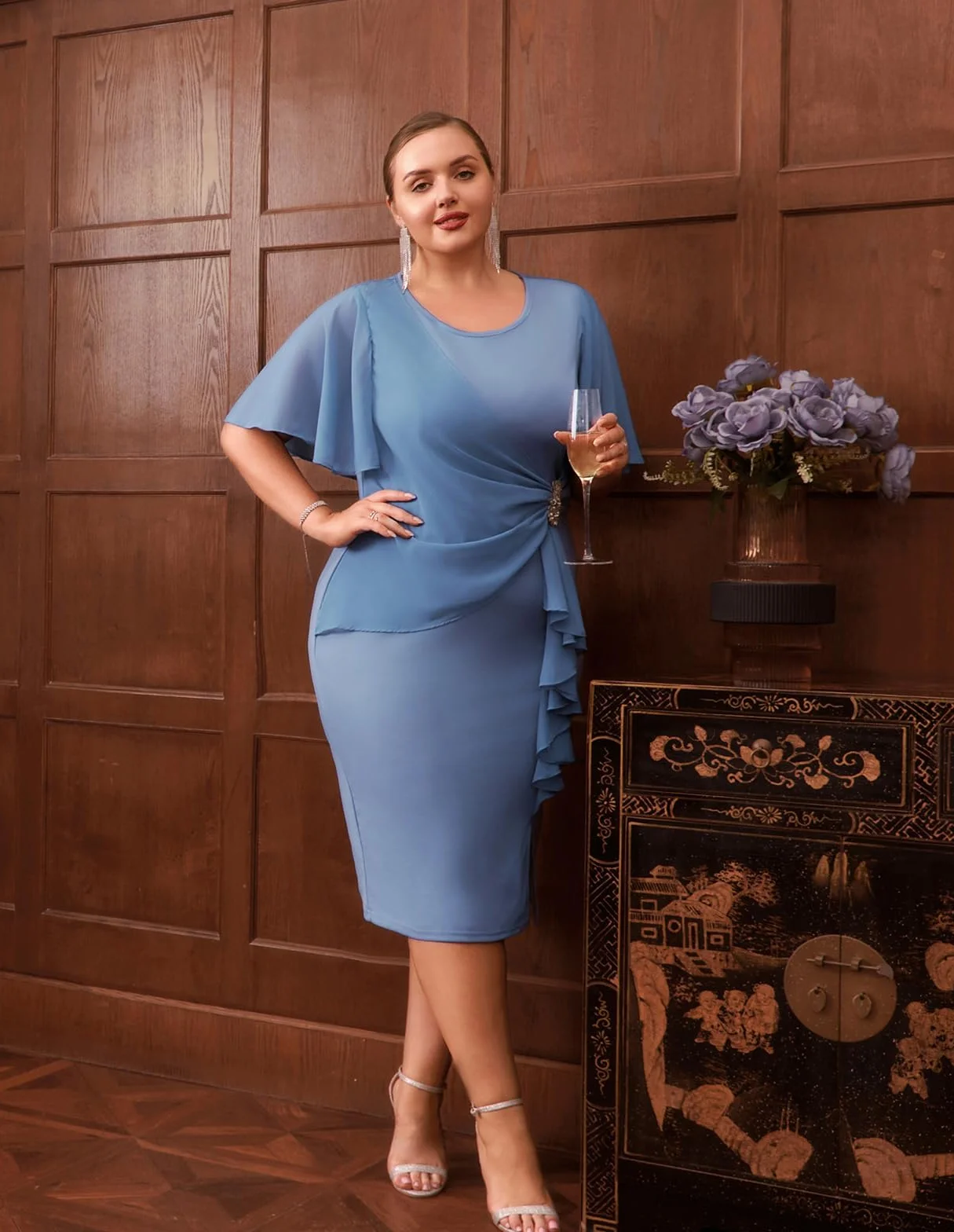 Hanna Nikole Damska ołówkowa sukienka koktajlowa w rozmiarze plus size z szyfonu z kryształkami strasu, falbankami i krótkim rękawem oraz rozcięciem