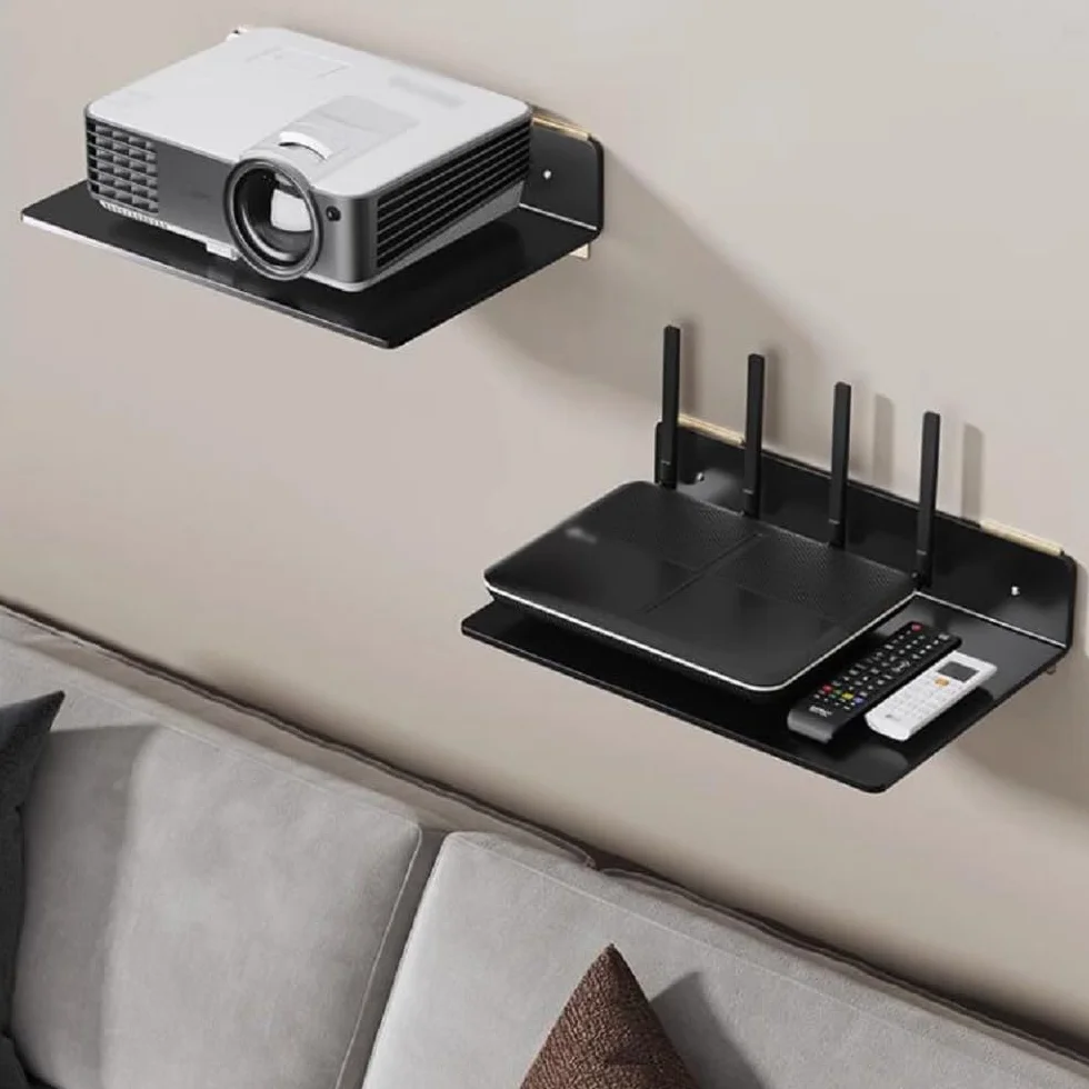 Uchwyt ścienny do projektora, pływająca półka na DVD, router WiFi, konsolę