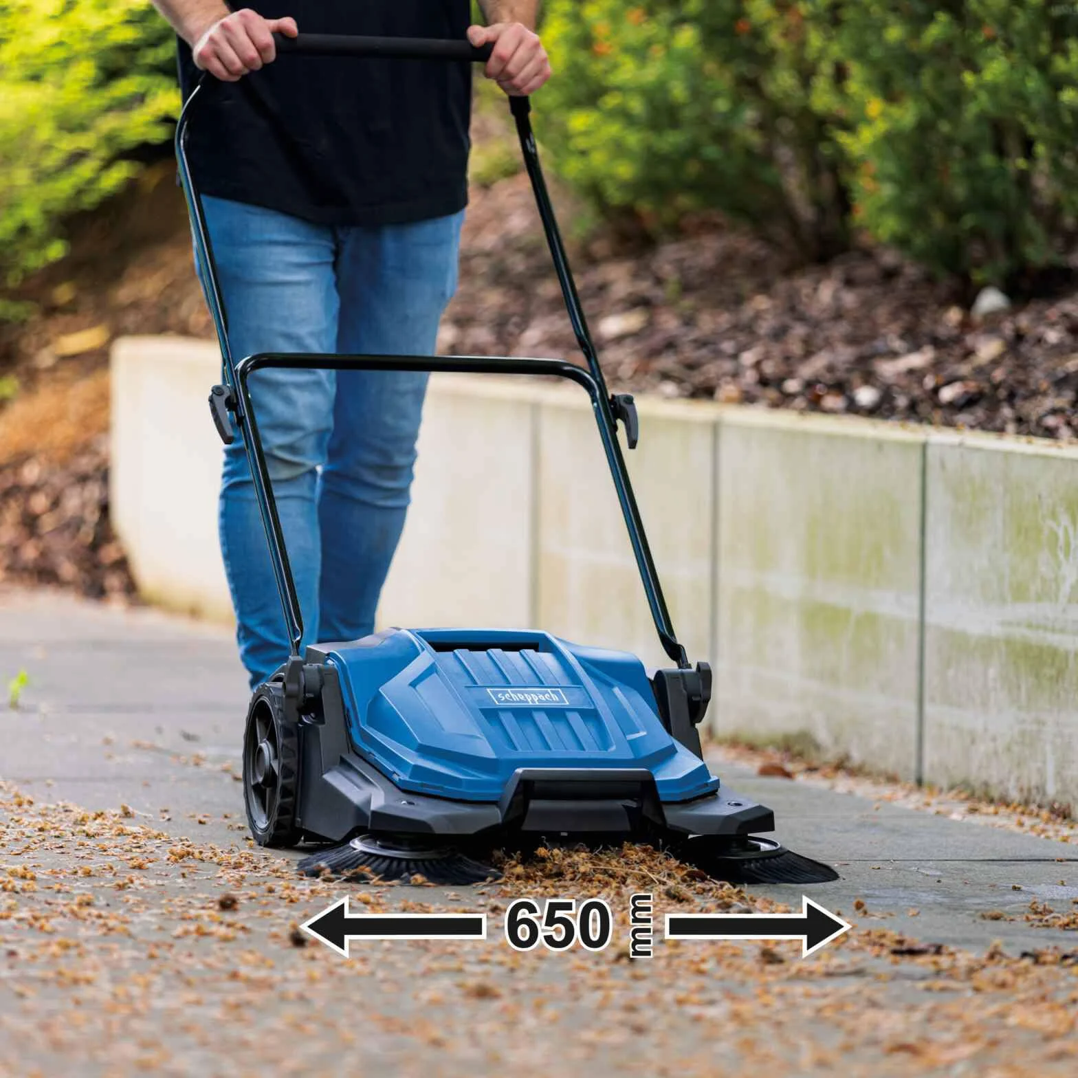 Scheppach Zamiatarka S800 ręczna zamiatarka 650 mm 2600 m²/h 20 l 3 szczotki