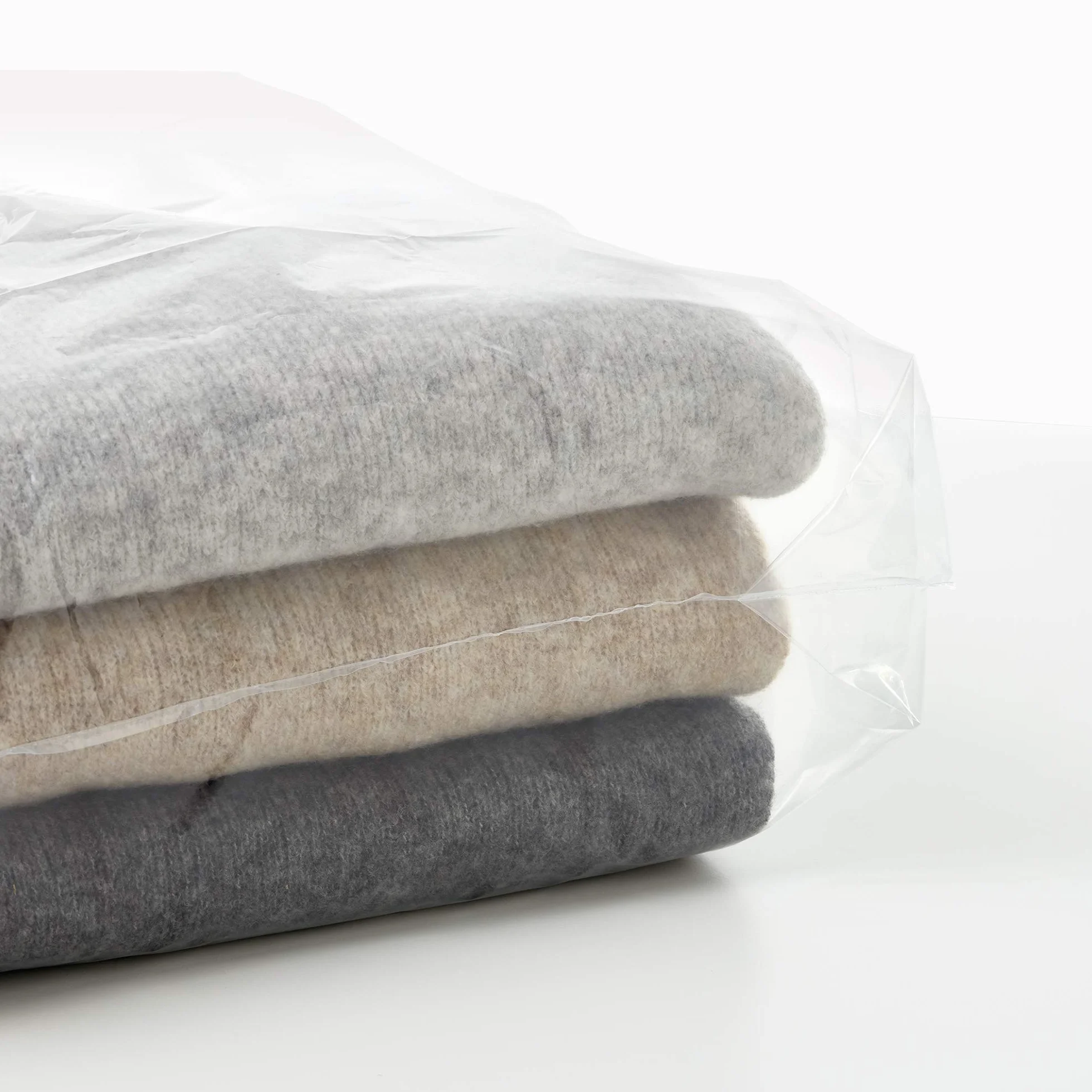 Torby na ubrania przeciw molom Rayen 6 sztuk przezroczyste zapach lawendy 82 x 40 x 13 cm polietylen