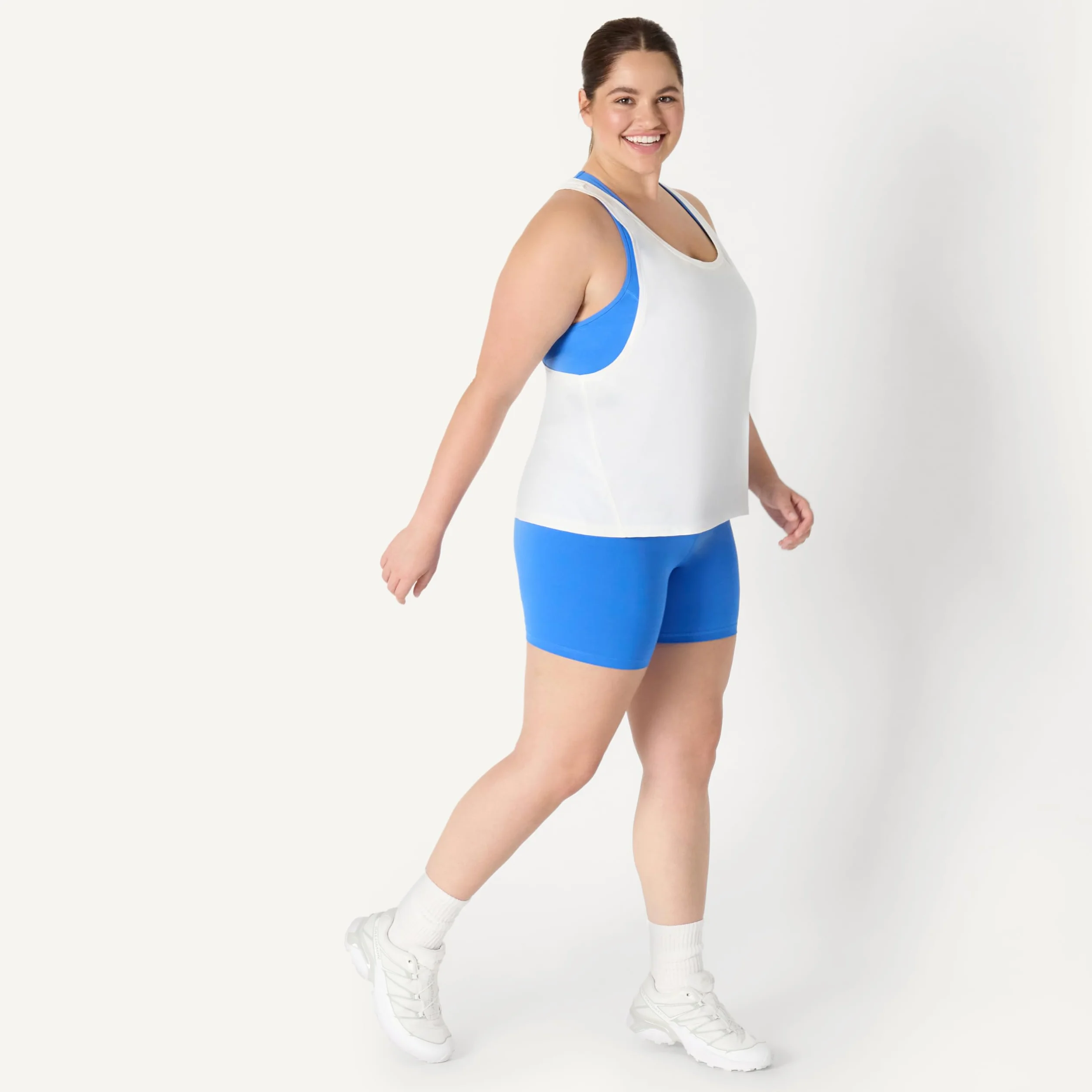 Amazon Essentials Damska koszulka sportowa z miękkiej bawełny typu racerback luźny krój lekka koszulka do ćwiczeń jogi z opuszczonymi otworami na ramiona
