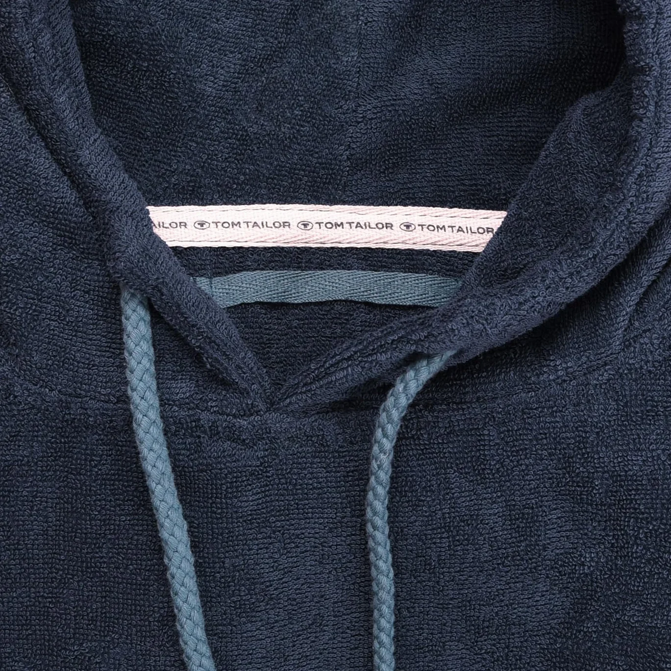 TOM TAILOR Ponczo surfingowe dla kobiet i mężczyzn, L-XL, 100% bawełna/frotte, ponczo kąpielowe z kapturem, kieszenią na brzuchu i haftem z logo, niebieskie (granatowe)