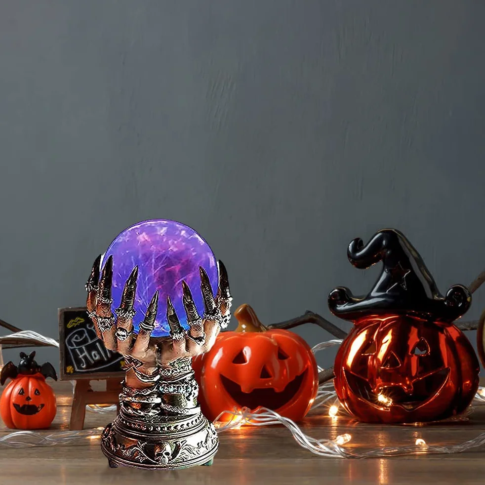 Magiczna migająca kryształowa kula czarownicy Halloween