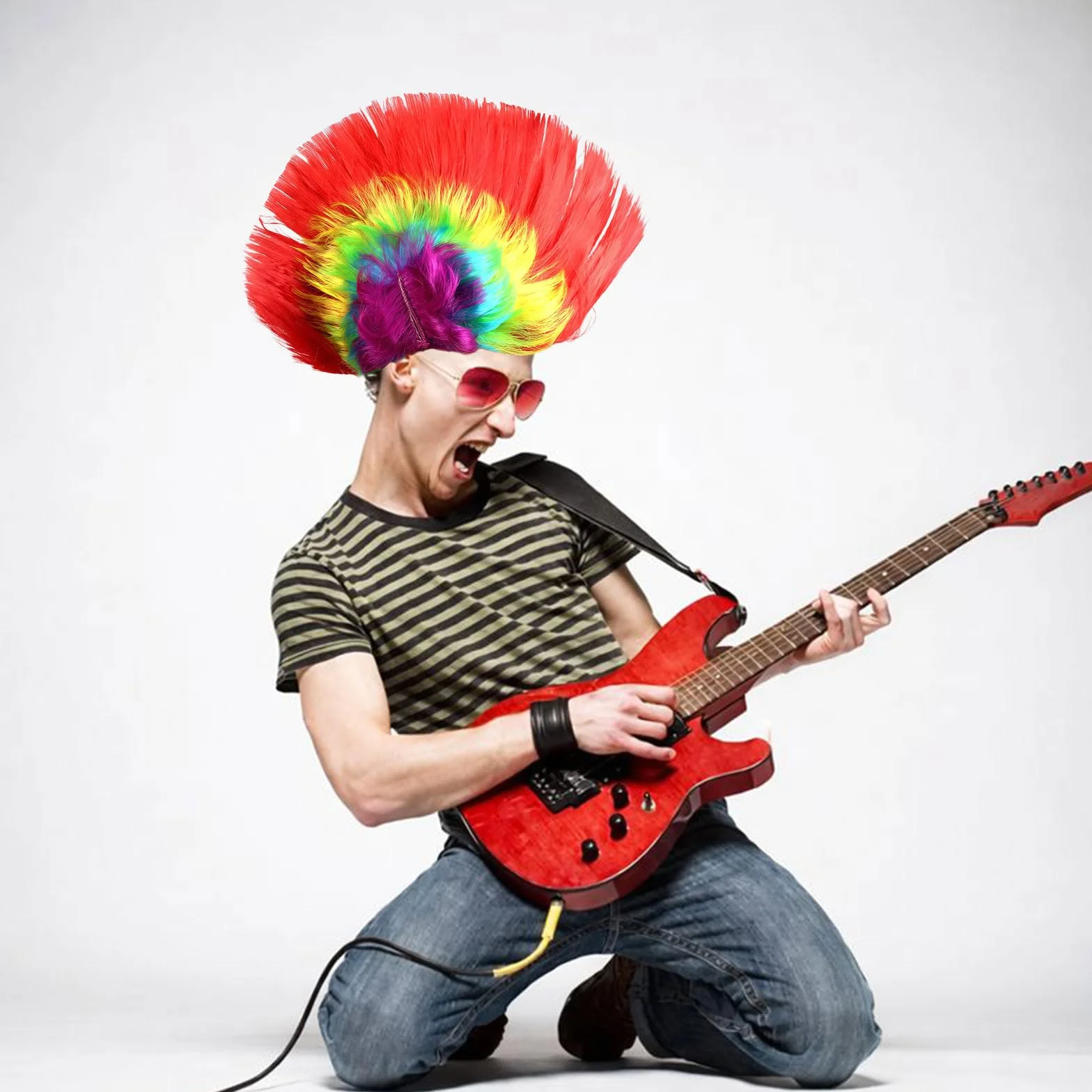Punk Mohican Wig, śmieszne sztuczki, lata 80-te Rocker śmieszne igi ze okularami przeciwsłonecznymi, Dress up Wigs, Kostium Rocker Fancy Accessories na festiwale muzyczne imprezy specjalne