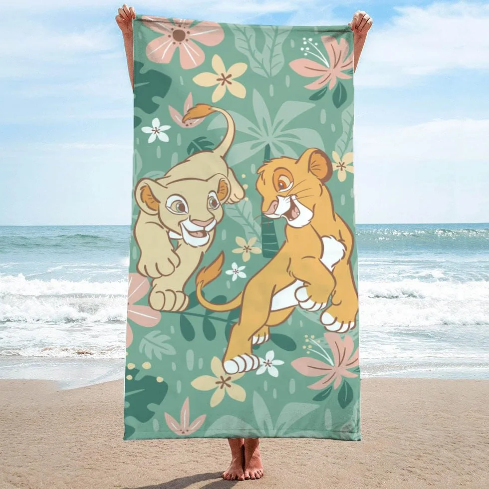 Jay Franco Kids Disney Król Lew 100% bawełniany ręcznik plażowy – 71 x 147 cm Super miękki ręcznik kąpielowy, basenowy i podróżny, oficjalny produkt licencjonowany, zielony