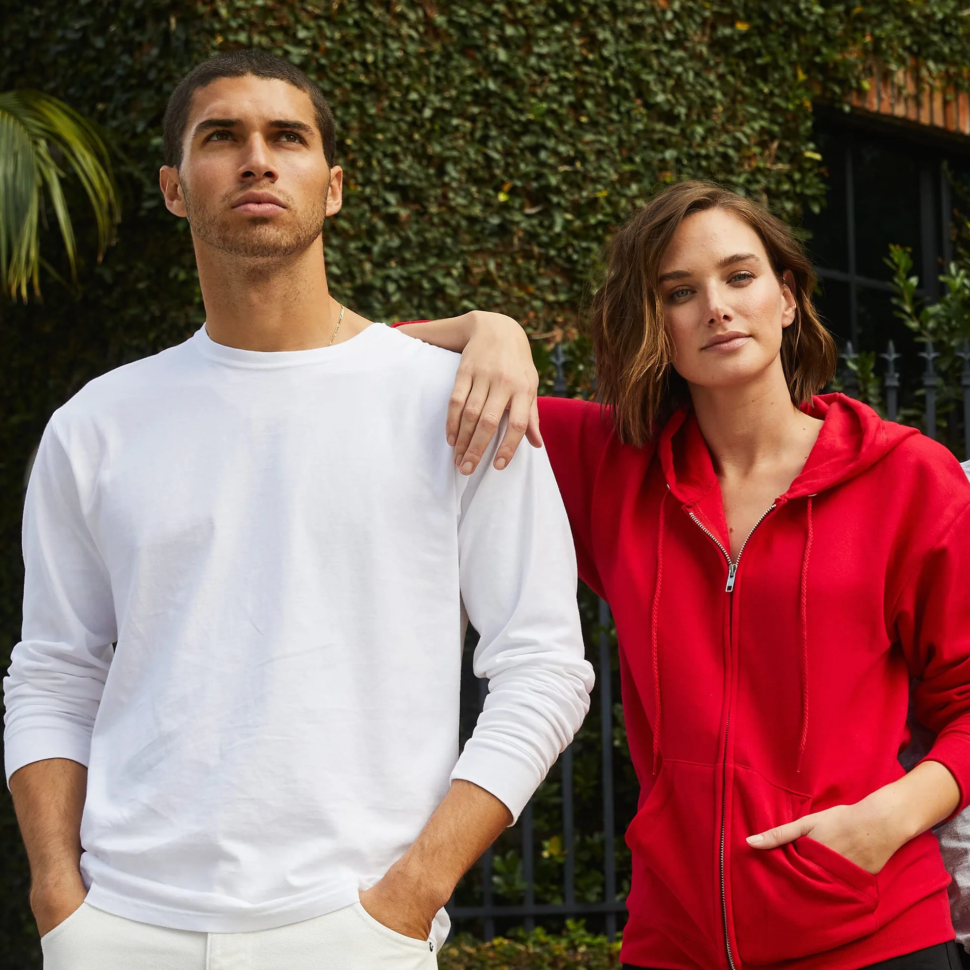 Hanes Koszula Mężczyźni Essentials Long-sleeve T-shirt, Crewneck Cotton T-shirts for Men, 2-pack (2 w zestawie)