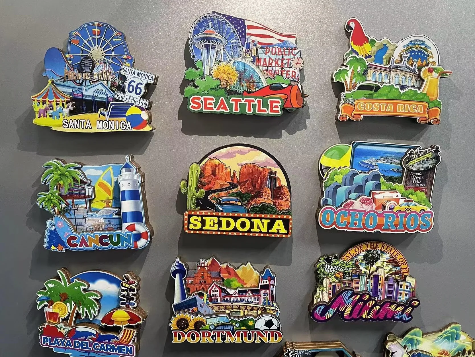 Magnes na lodówkę Cluj-Napoca Rumunia 3D klasyczne zabytki pamiątka z podróży