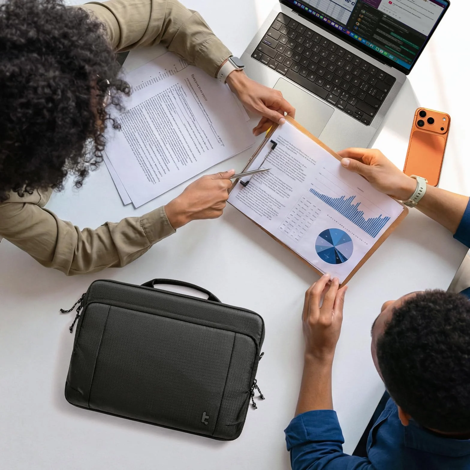 tomtoc Torba na laptopa 360° do 16-calowego MacBook Pro M4/M3/M2/M1 Pro/Max (2024-2019), odporna na działanie wody, torba na notebooka, pasuje do ASUS Vivobook 15/16, Dell Inspiron 15, etui na laptopa