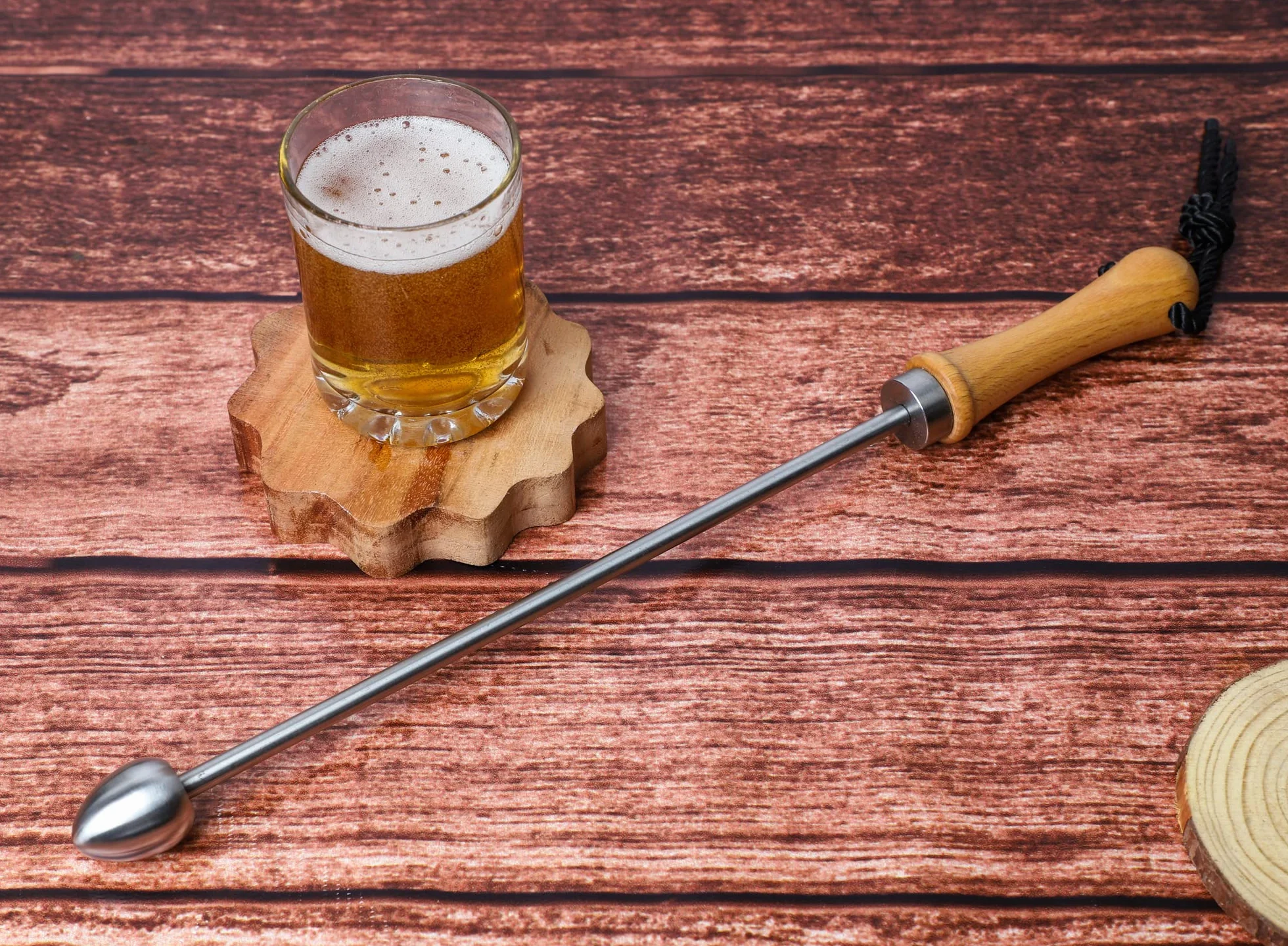 Bierstachel Beerspike Beer Caramelizer karmelizator piwa, podgrzewacz z drewnianą rączką, stal nierdzewna