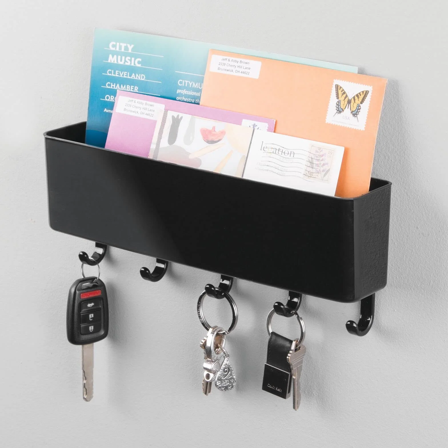 mDesign Tablica na klucze z półką z twardego plastiku