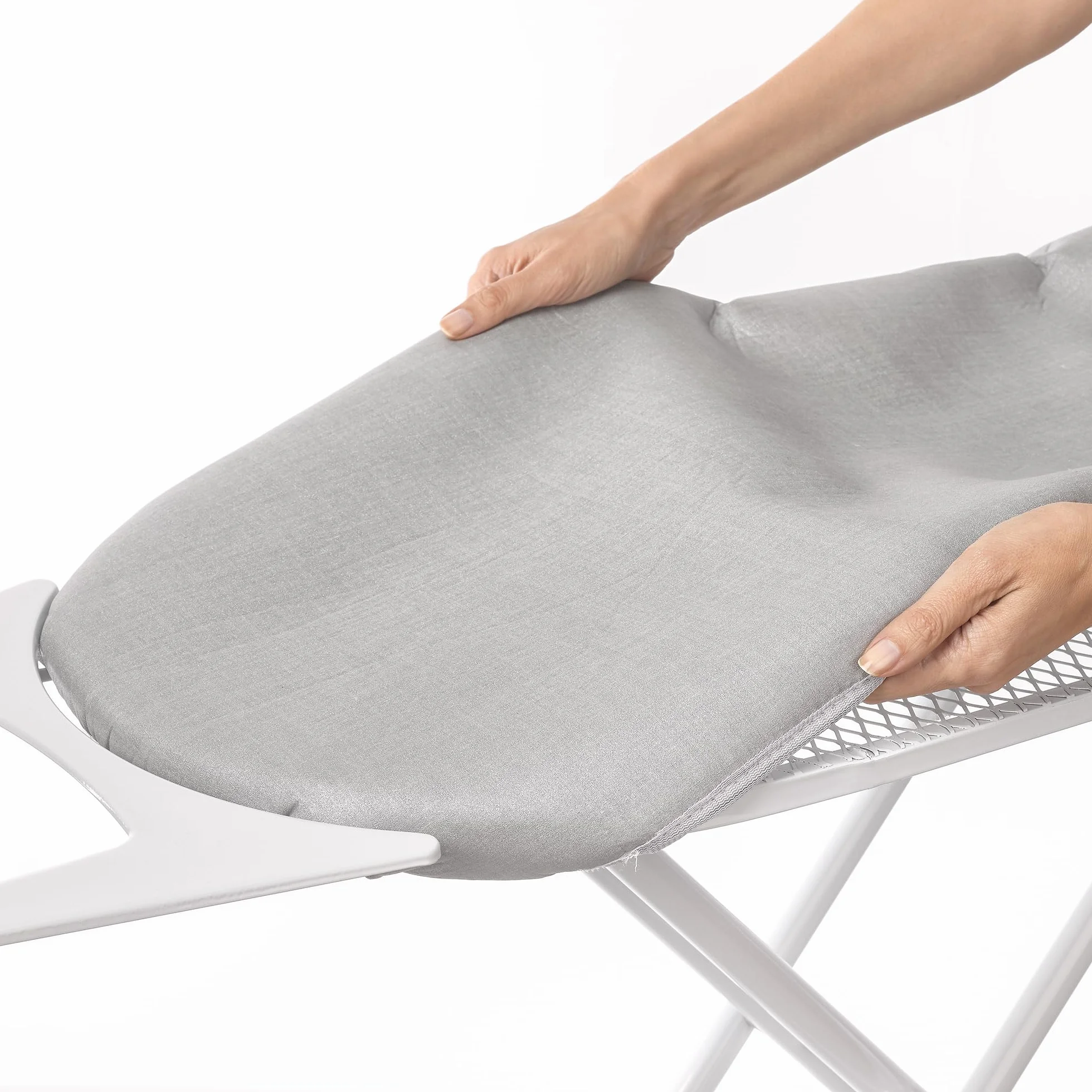 Rayen | Uniwersalny pokrowiec na deskę do prasowania | Pokrowiec do prasowania EasyClip Adjustment | 3 warstwy: pianka i tkanina 100% bawełniana | Rozmiar: 130 x 47 cm | Niebiesko-biały nadruk
