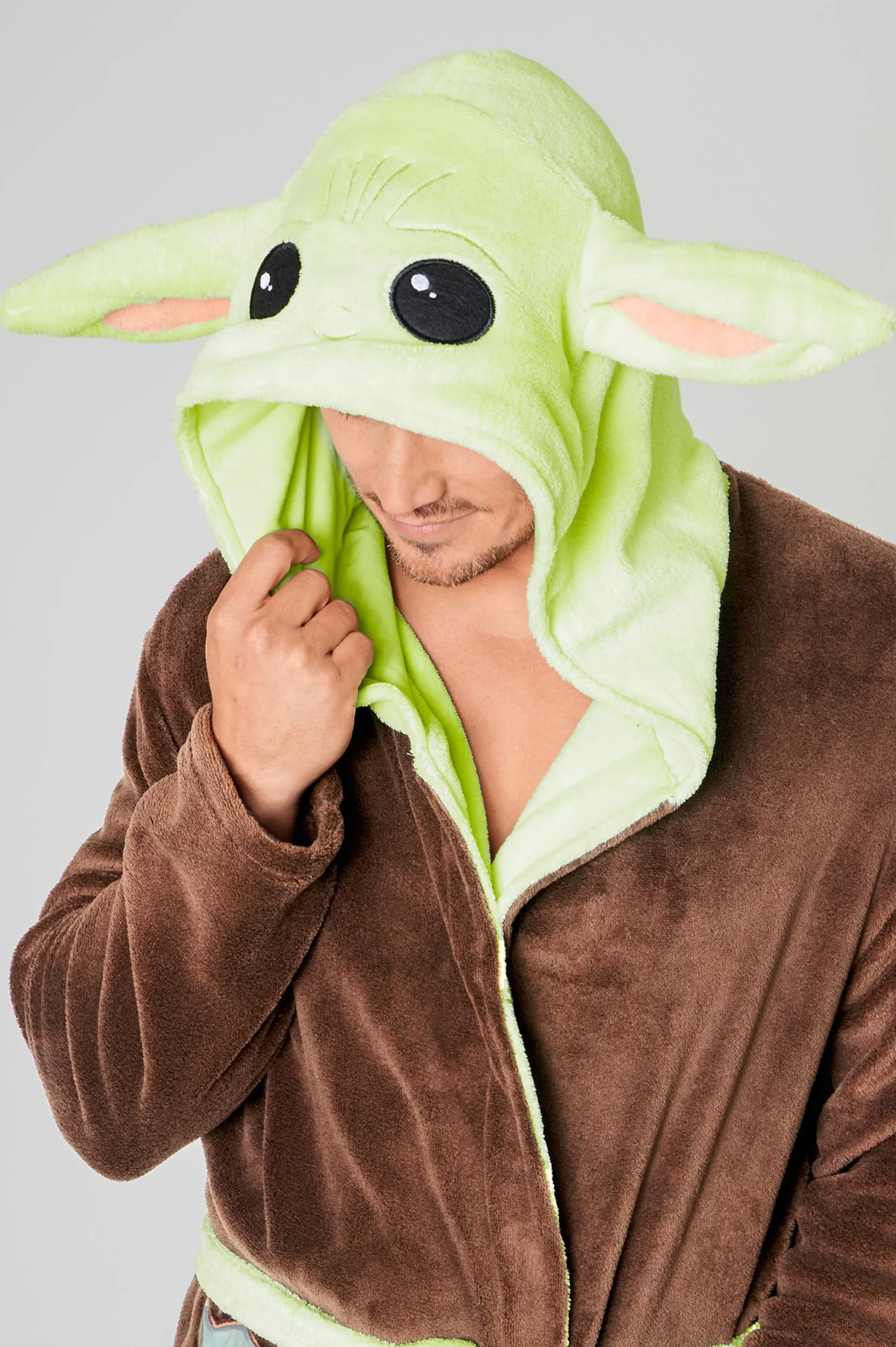 Disney Mandalorian Baby Yoda szlafrok kąpielowy z kapturem, miły w dotyku szlafrok dla mężczyzn, Star Wars Mandalorian – The Child prezent dla mężczyzn i chłopców