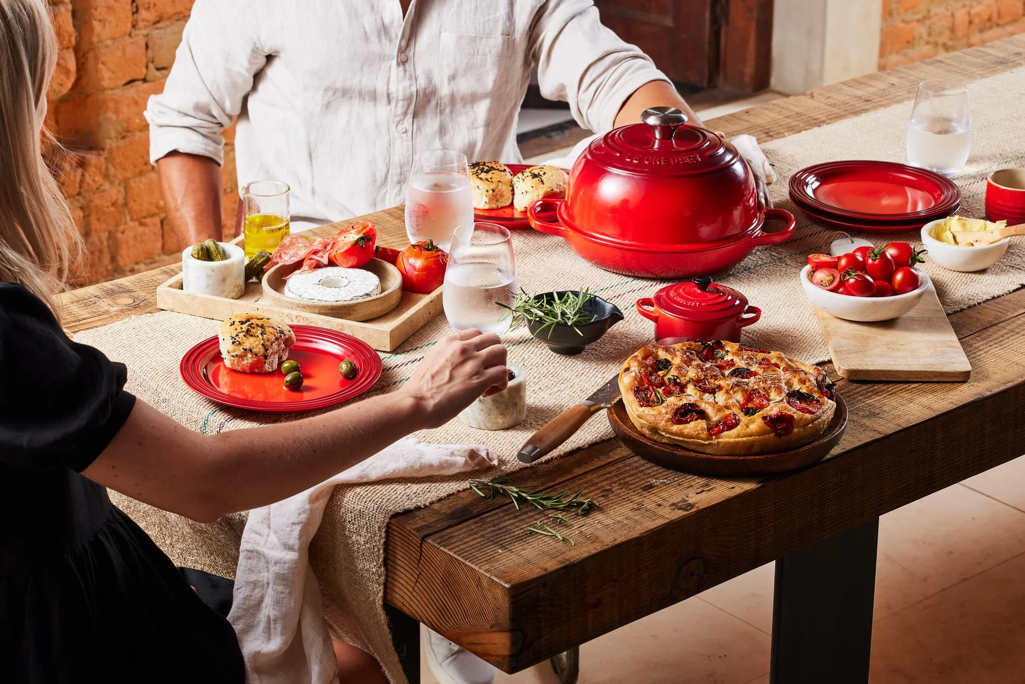 Le Creuset 21301240600430 Brytfanna do Pieczenia Chleba Żeliwo, 24 cm, Wiśniowy