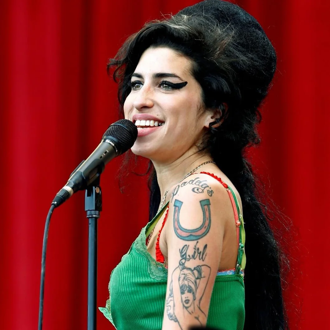 Zestaw tymczasowych tatuaży Amy Winehouse - Kostium - Karnawał - Halloween - Cosplay