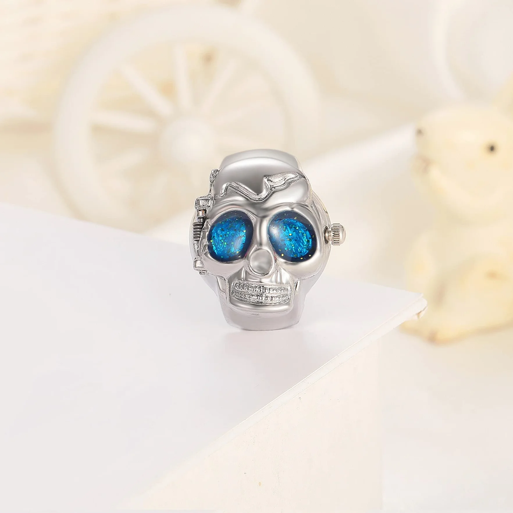 JewelryWe Mężczyźni kobiety zegarek na palec punk czaszka otwierana pokrywa kwarcowy analogowy regulowany pierścień zegarki na Halloween