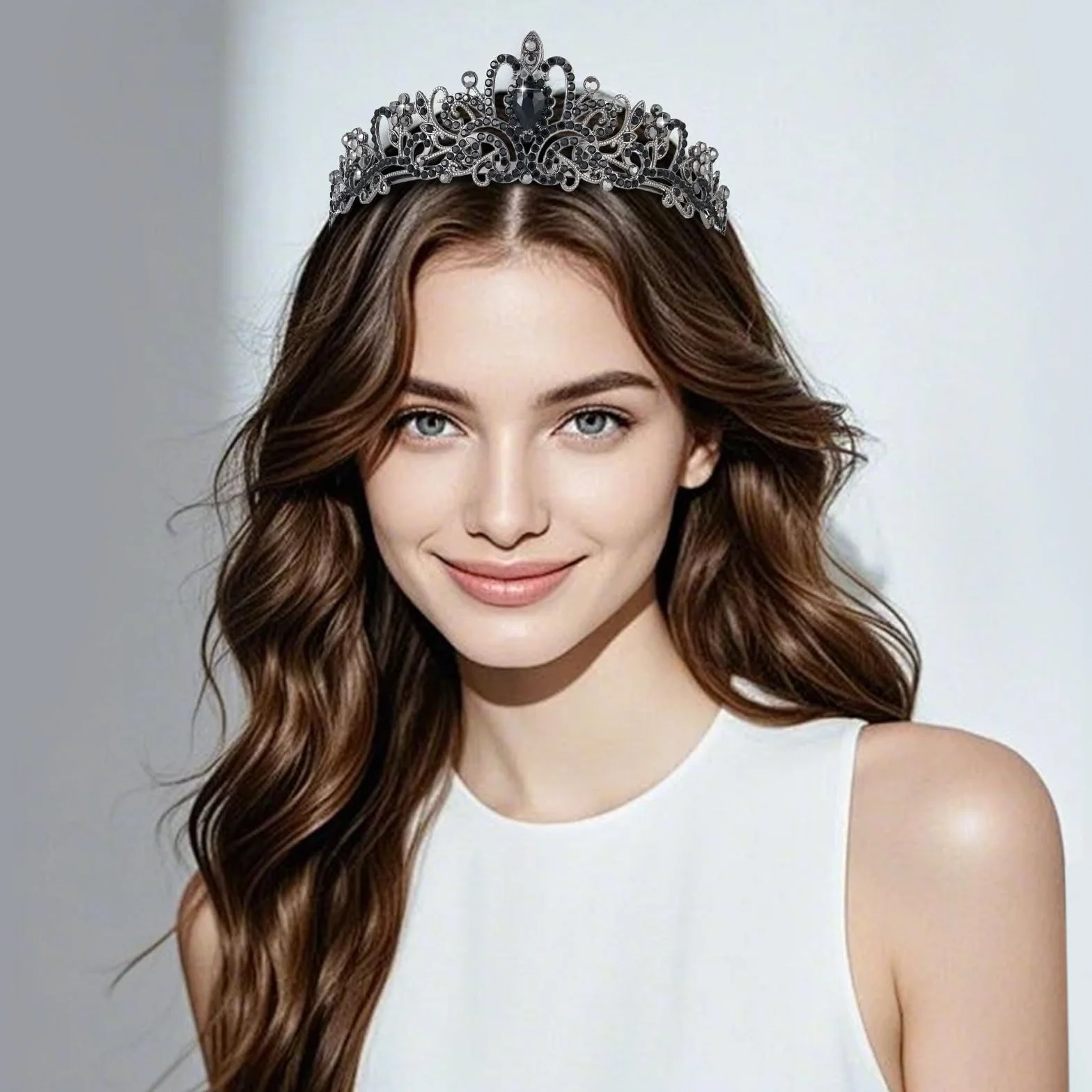 Tiara kryształowa korona z grzebieniem ze strasu, diadem, tiara, wesele, dla panny młodej, na urodziny, wesele, bal absolwentów, imprezy księżniczki (czarna), Routine, Kamień szlachetny, Kryształ