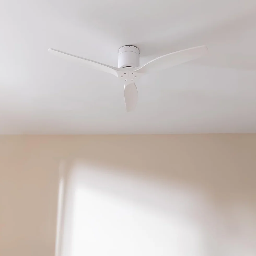 Cecotec Wentylator sufitowy EnergySilence Aero 5400 Classic White & White, 40 W, 3 łopatki, 6 prędkości, timer 8h, tryb zimowy/letni