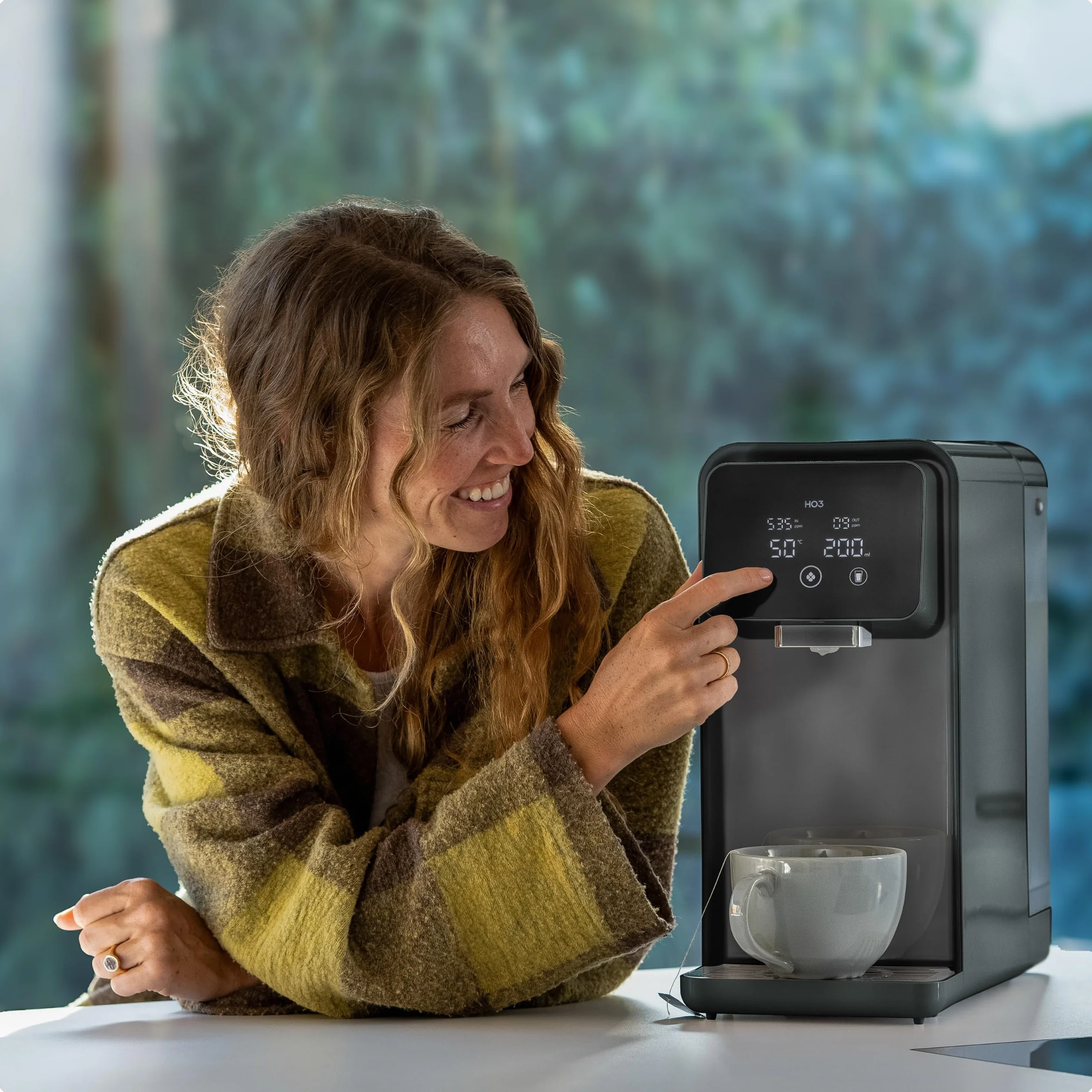HO3® Home One Osmoza do wody pitnej z 4 poziomami temperatury (RT, 50, 85, 95°C), 5 poziomów emisji wody, z technologią filtrowania w czasie rzeczywistym TDS, MicroShield, filtr wody (czarny)
