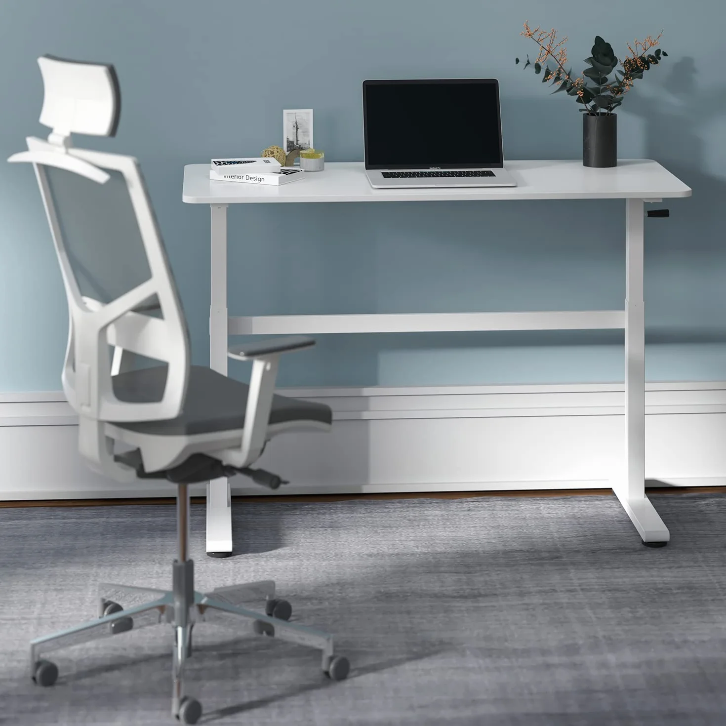 ER-401W Eleganckie Biurko z Regulacją Wysokości do 117 cm, Blat Stołu o Powierzchni 140x60 cm Koloru Białego, Ergonomiczny Stół z Obciążeniem do 40 kg, Regulowane Biurko na Monitor