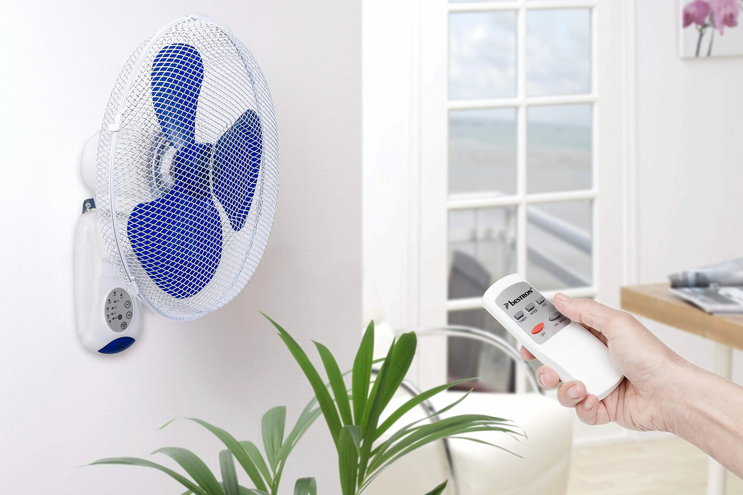 Bestron Wentylator ścienny z pilotem zdalnego sterowania, ciągłe użytkowanie 7,5 h, wysokość: 50 cm, Ø 40 cm, 45 W, biały