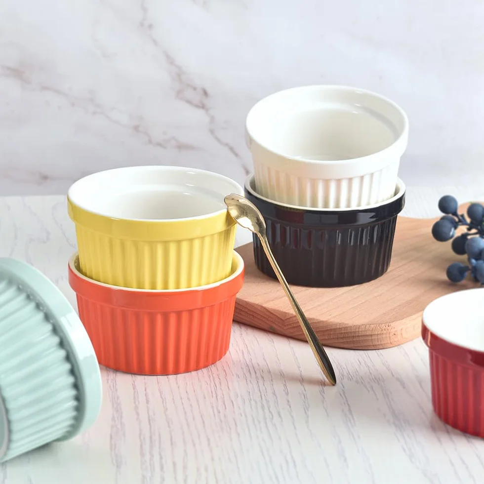 Zestaw porcelanowych ramekinów 240 ml 8 uncji miska do lodów kremowa brûlée suflet do pieczenia 6 szt. żółta