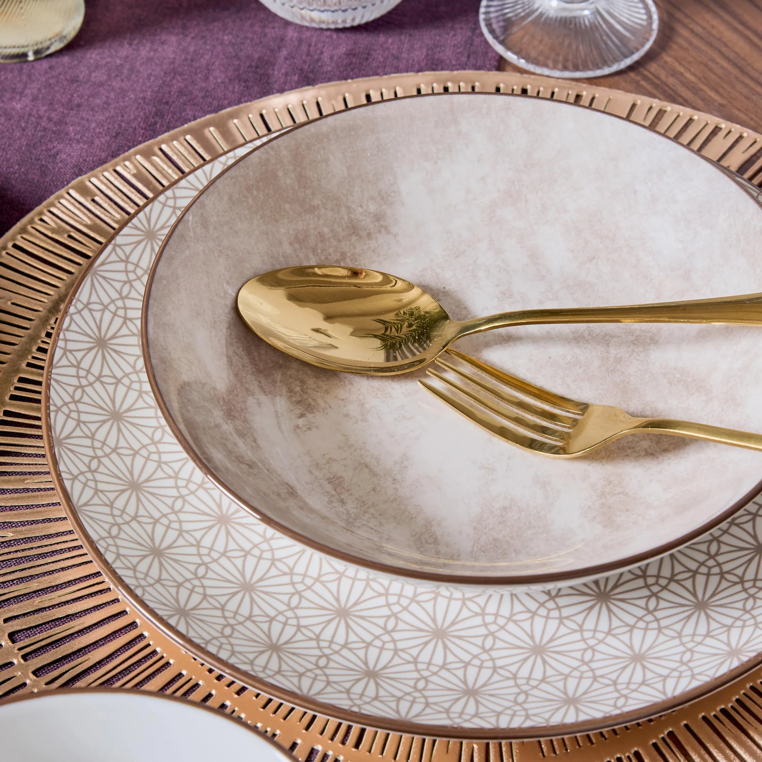 Tognana Habana 18-częściowy zestaw obiadowy porcelana beżowa