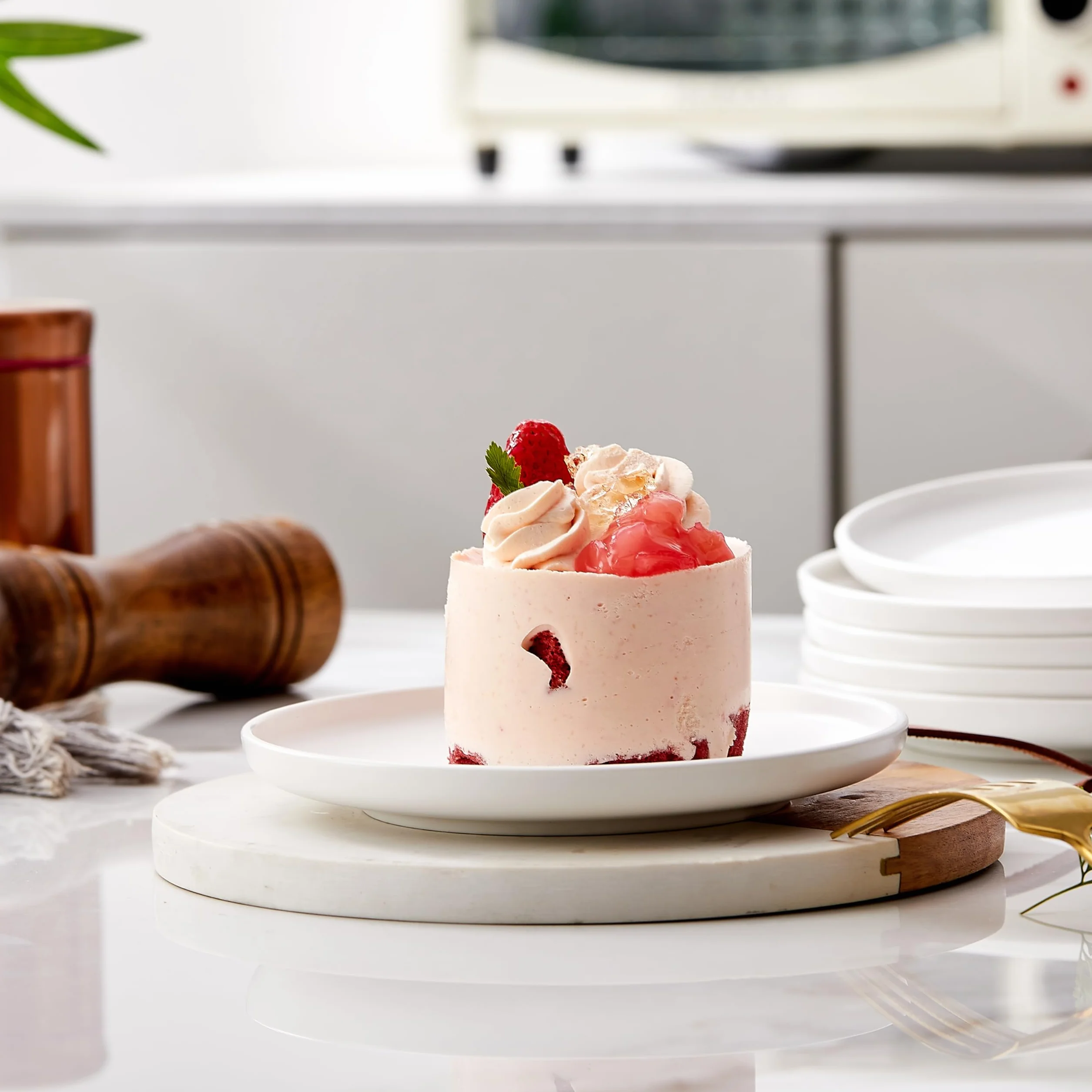 Ceramiczne talerze do przystawek 15 cm, zestaw 4 małych talerzy deserowych mini, kompatybilne z kuchenką mikrofalową i piekarnikiem, talerze na przekąski, chleb, masło, desery, ciasto