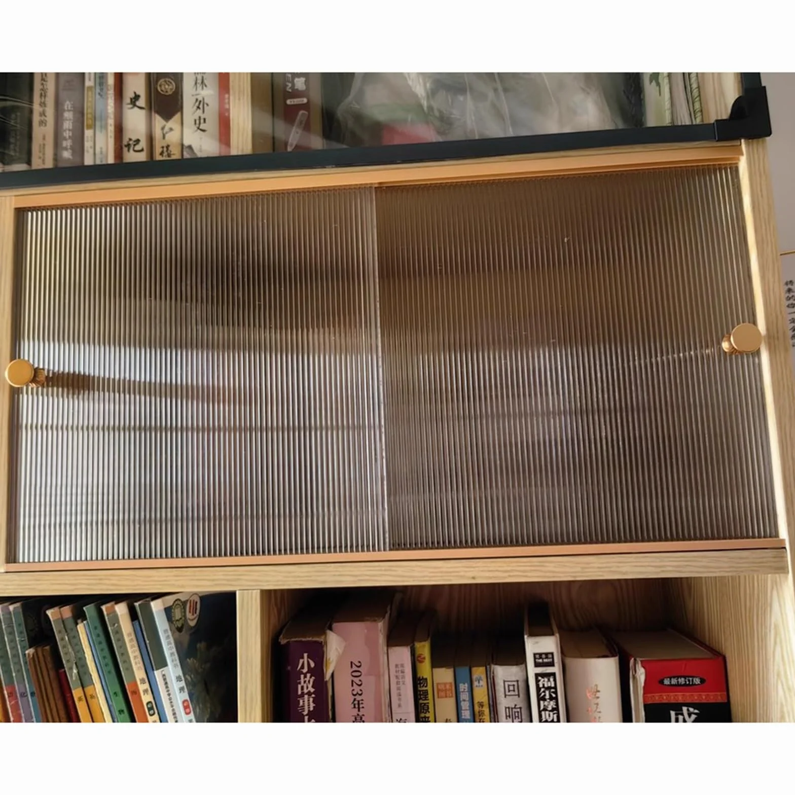 Szafka ekspozycyjna z przesuwanymi drzwiami, Drzwi do domowej półki na książki chroniące przed kurzem, Uniwersalne panele akrylowe do półek(20"x32"/51x81cm)
