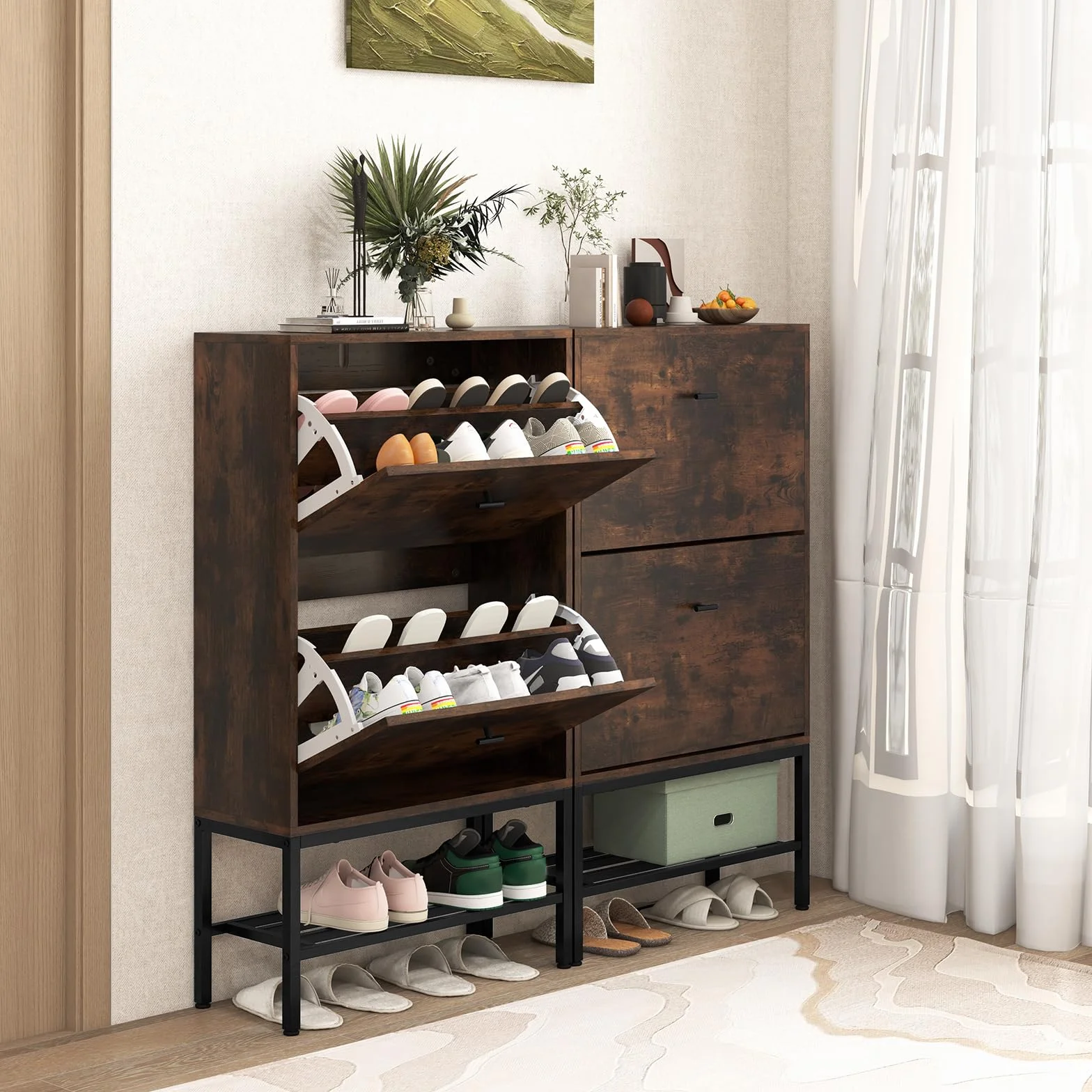 COSTWAY Szafka na buty z 2 klapkami, uchylna szafka na buty z 4 regulowanymi półkami i otwartym regałem, wąski regał na 15 par butów, komoda na buty, półka na buty do przedpokoju, 60 x 24 x 106 cm