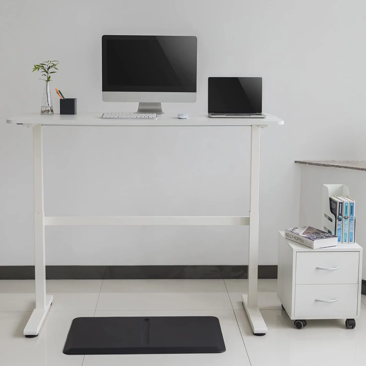 ER-401W Eleganckie Biurko z Regulacją Wysokości do 117 cm, Blat Stołu o Powierzchni 140x60 cm Koloru Białego, Ergonomiczny Stół z Obciążeniem do 40 kg, Regulowane Biurko na Monitor